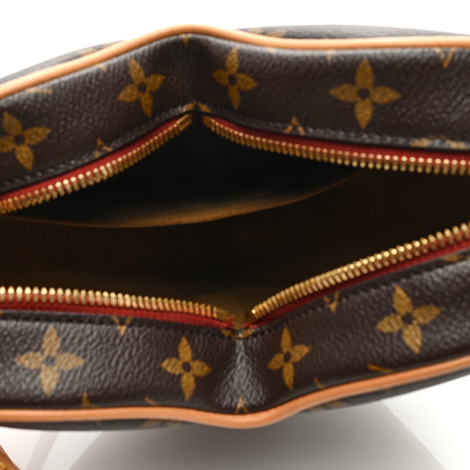 Louis Vuitton Monogram Game On Coeur 6 of 8