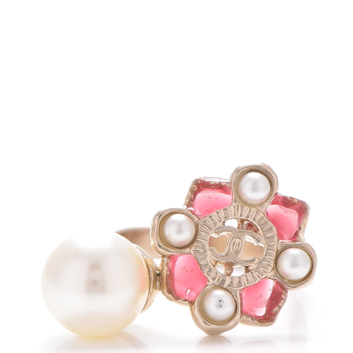 Gripoix Pearl CC Ring 6.5 Red Gold