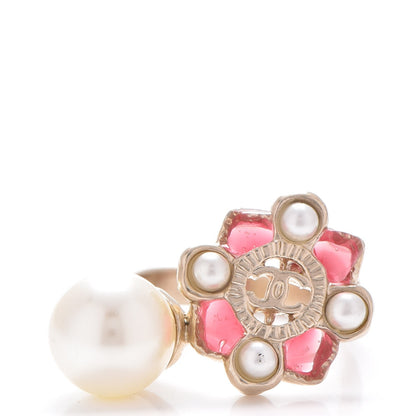 Chanel Gripoix Pearl CC Ring 6.5 Red Gold 1 of 5