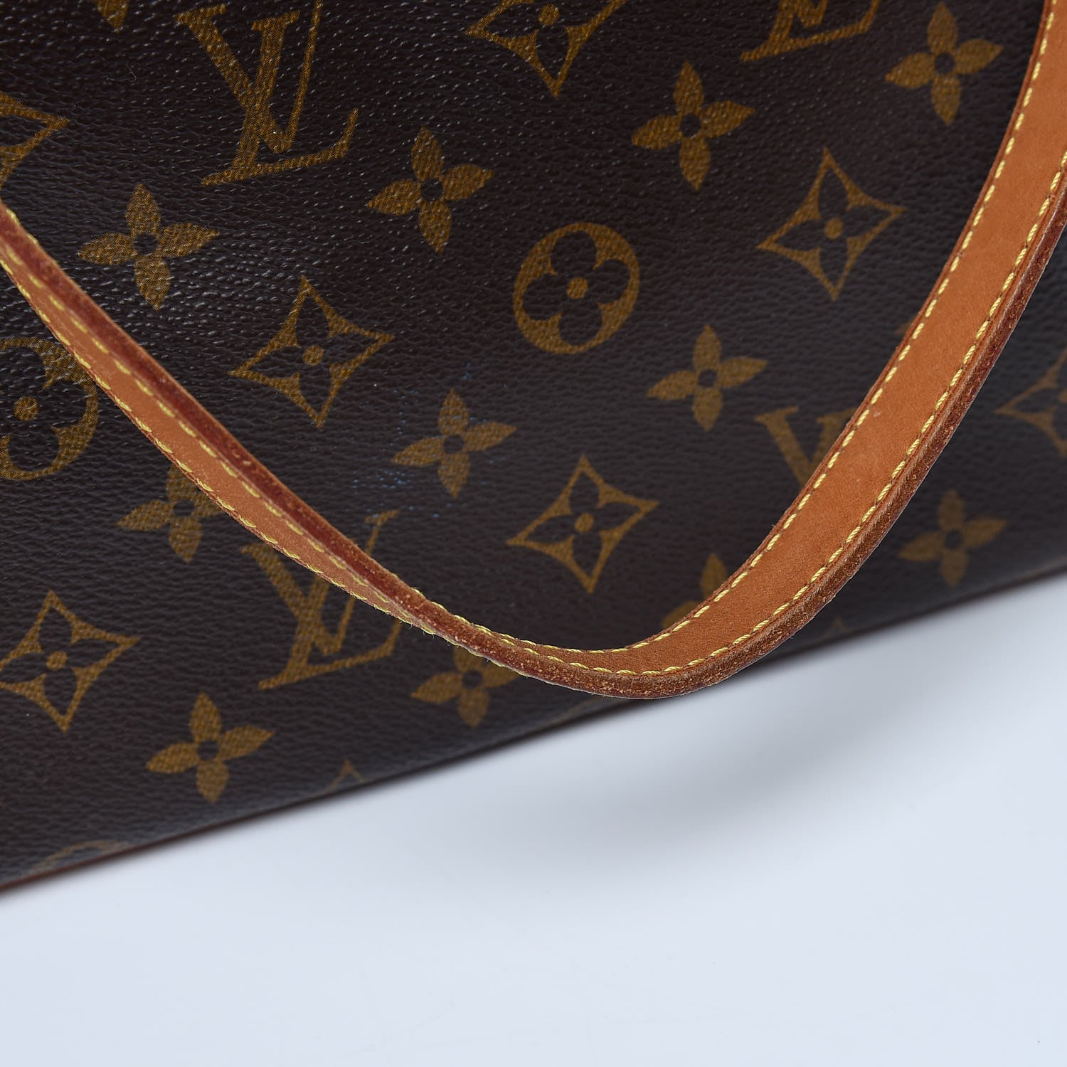 Louis Vuitton Monogram Cabas Mezzo 14 of 14