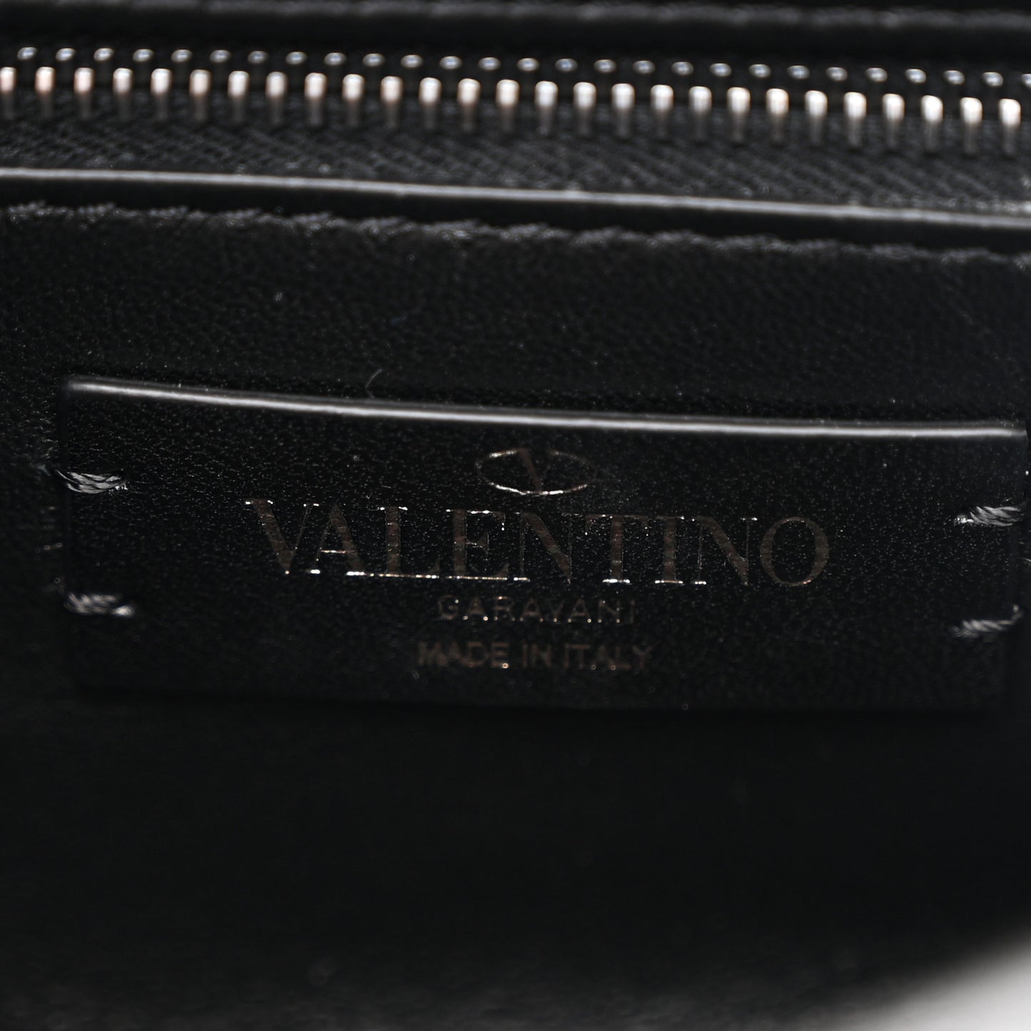 Nappa Monochrome Medium Roman Stud Shoulder Bag Black