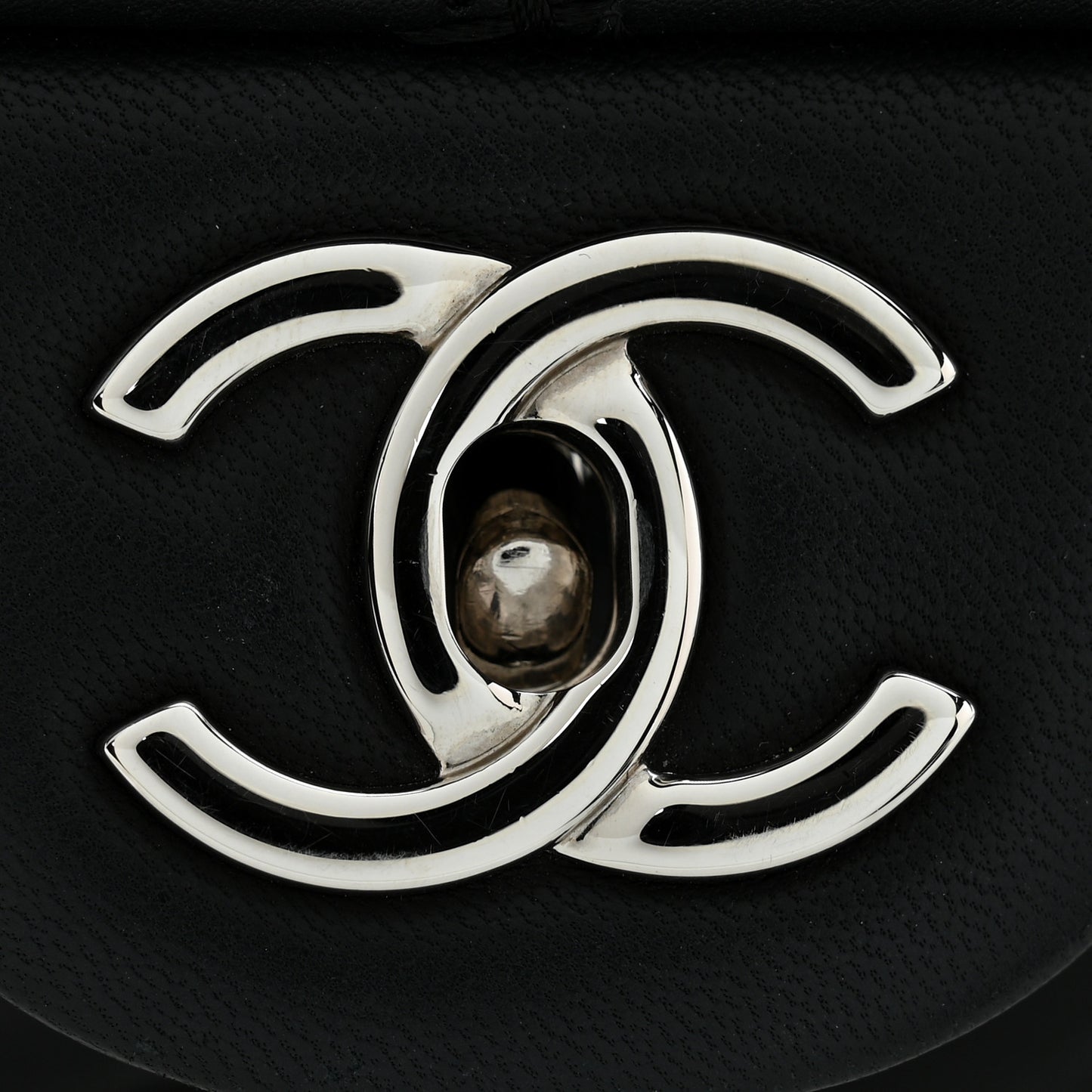 Lambskin Ultimate Stitch Flap Black