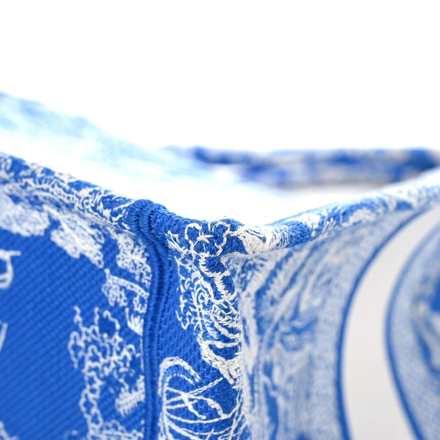 Canvas Embroidered Medium Dioriviera Toile De Jouy Book Tote Fluorescent Blue