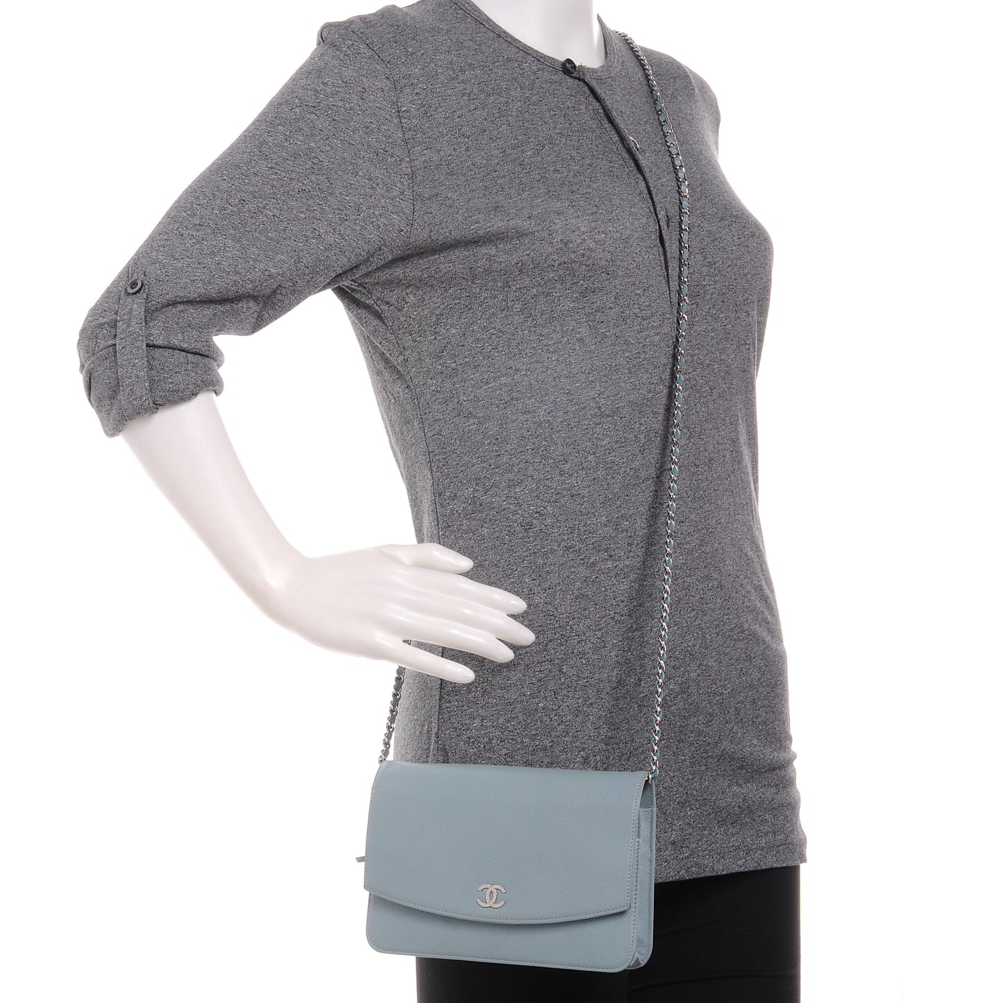 Caviar Sevruga Wallet on Chain WOC Light Blue