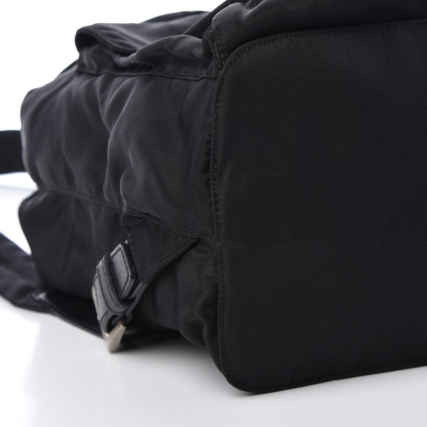 Nylon Vela Medium Backpack Black