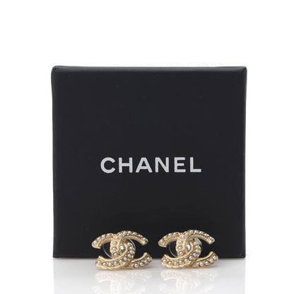 Chanel Pearl Queen of France CC Earrings Gold 5 of 5