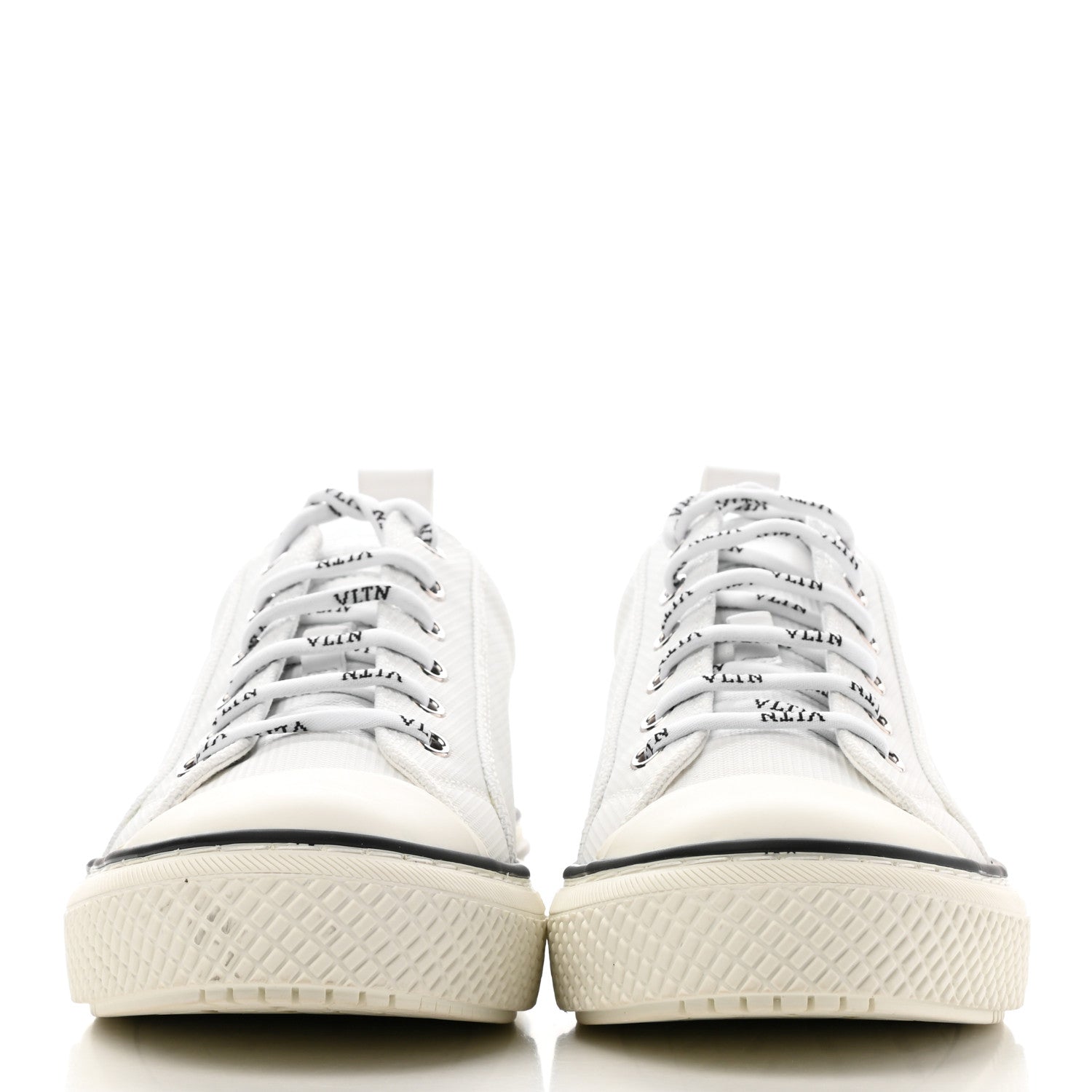 Valentino Garavani Patent Calfskin Womens Giggies Low Top Sneakers 40.5 White 2 of 9