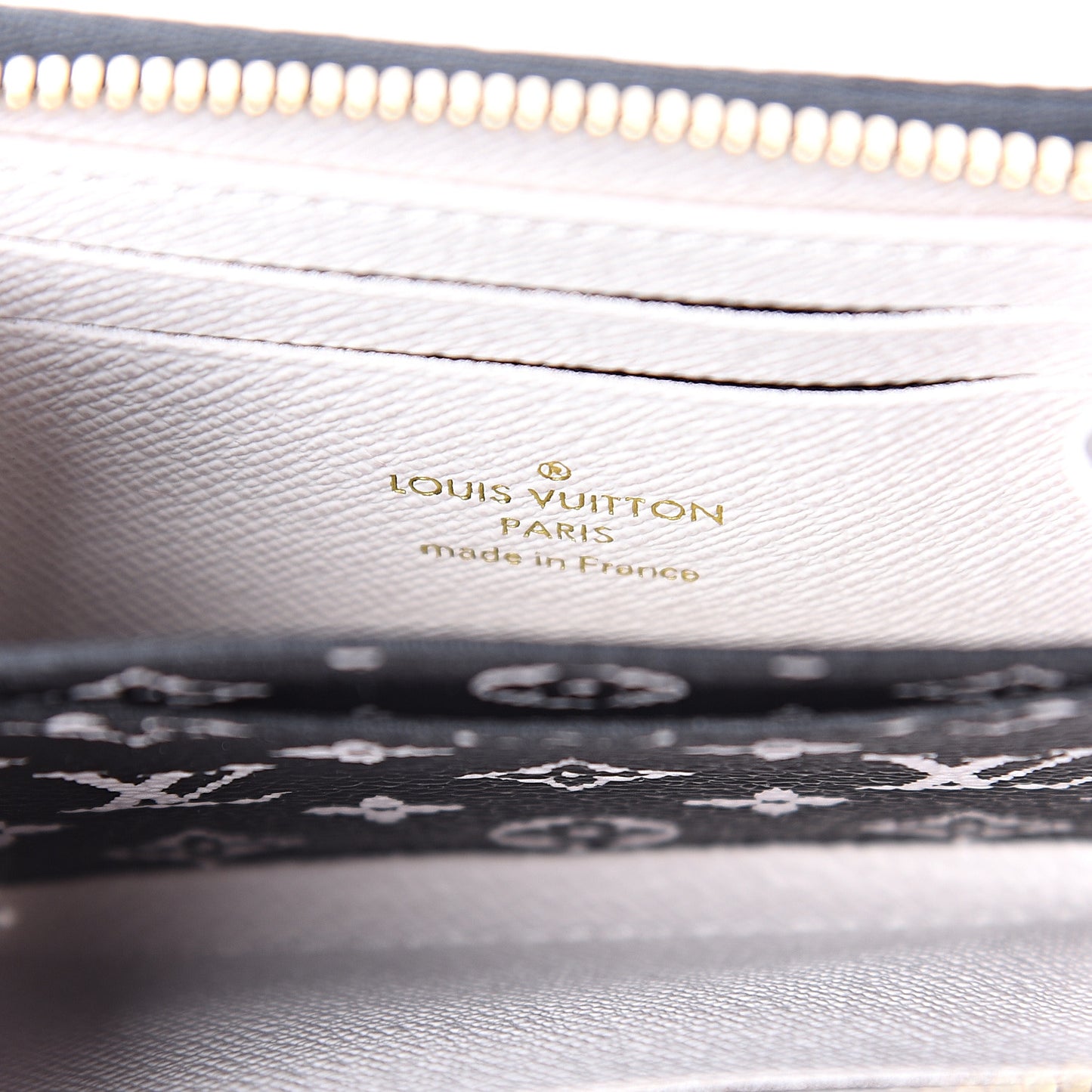Monogram Giant Crafty Zippy Coin Purse Creme Caramel