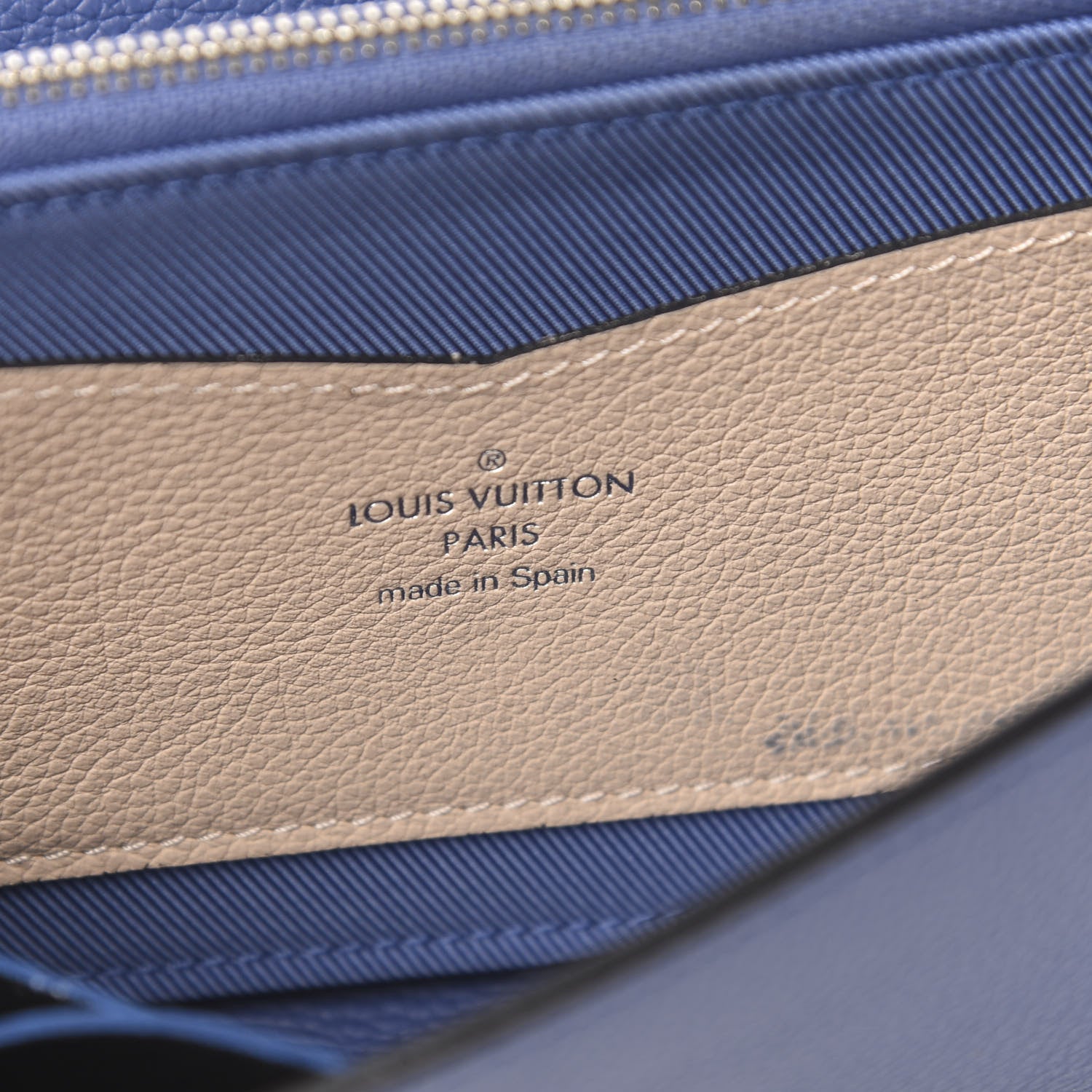 Louis Vuitton Calfskin Lockme II Wallet Vanille Denim 5 of 7