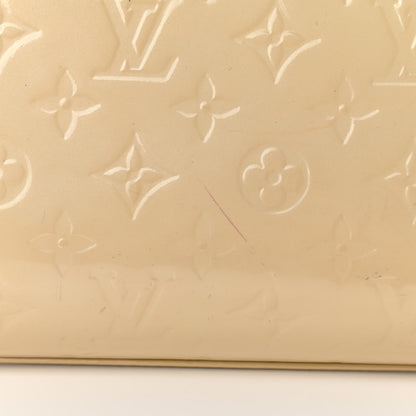 Louis Vuitton Vernis Brea MM Blanc Corail 16 of 24