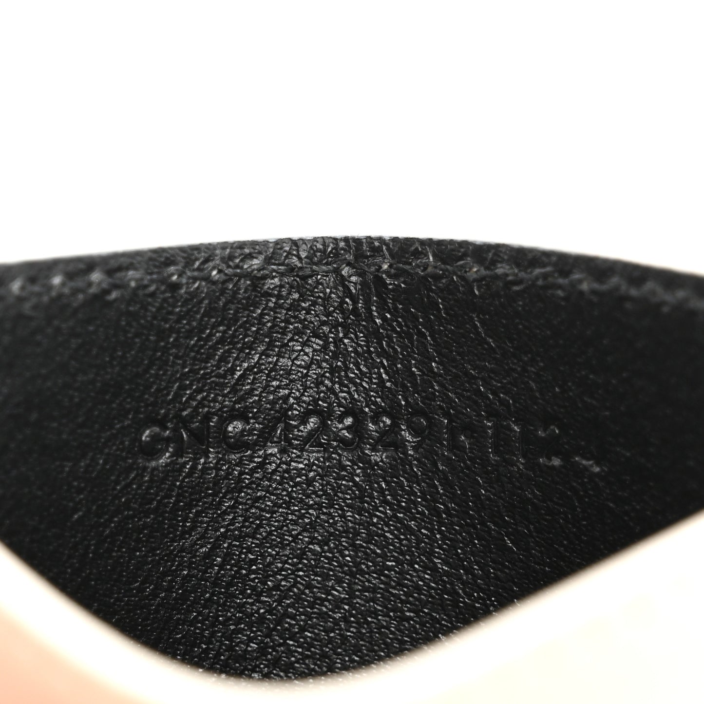 Lambskin Matelasse Chevron Monogram Credit Card Case Crema Soft