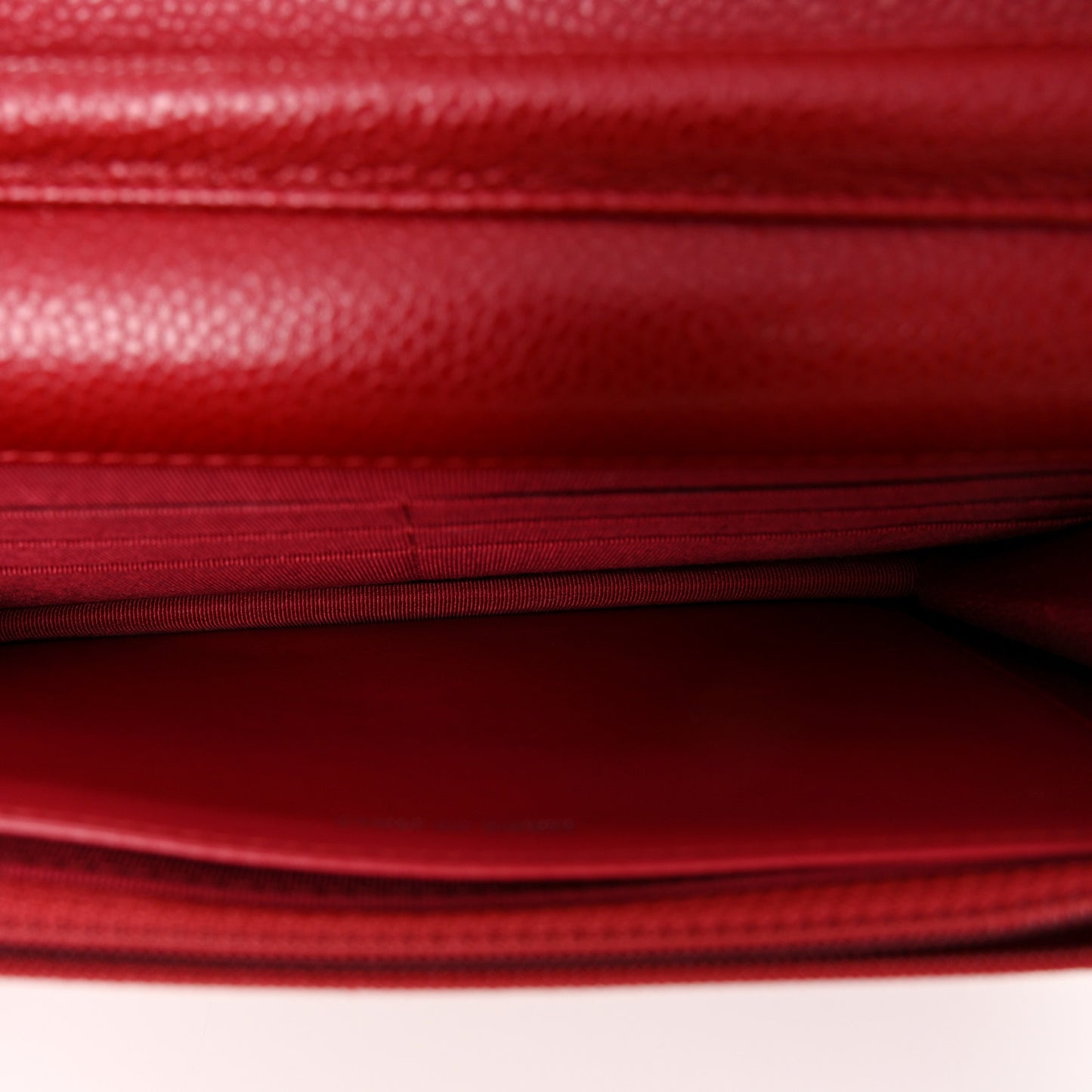 Iridescent Caviar Quilted Wallet On Chain WOC Red