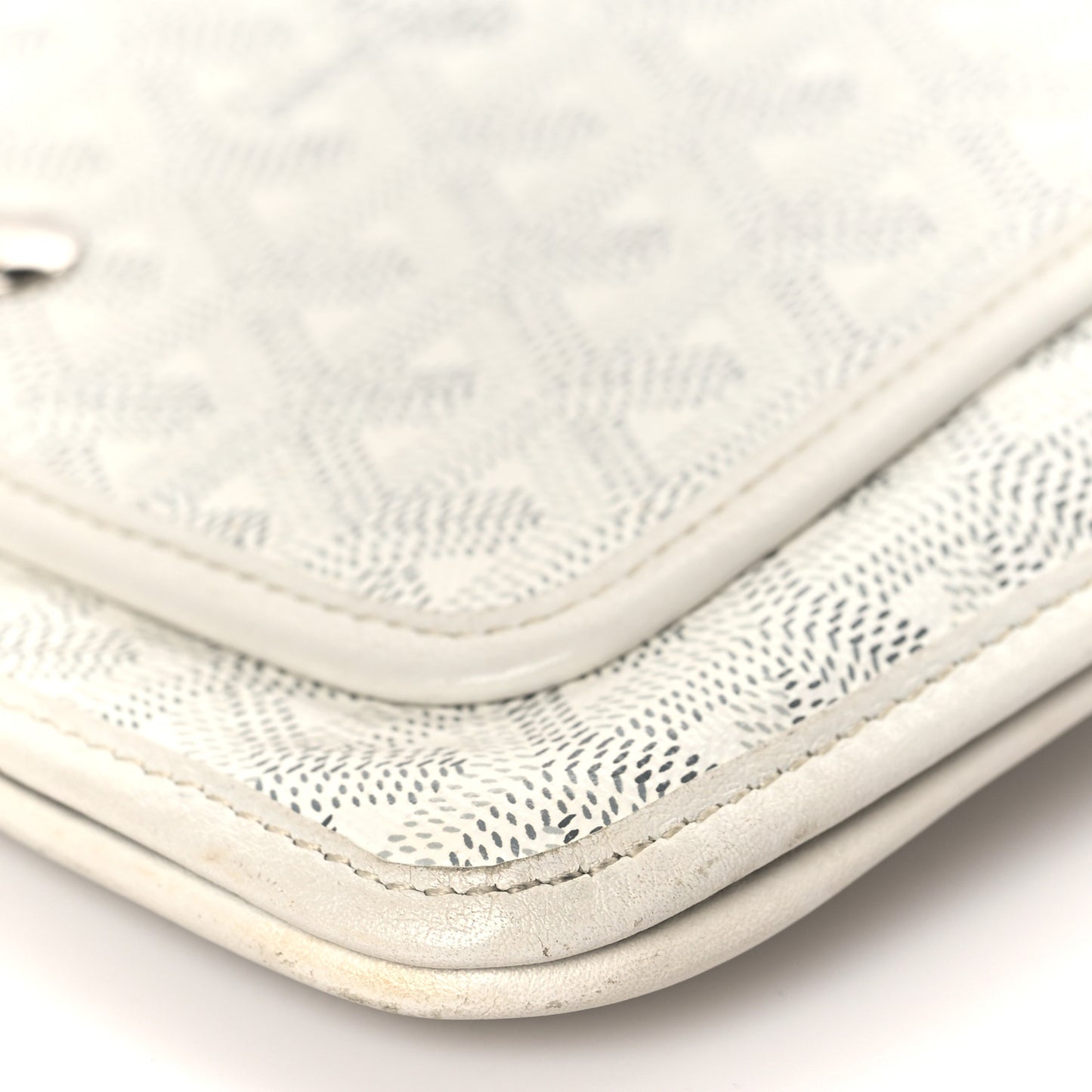 Goyardine Plumet Wallet Clutch White