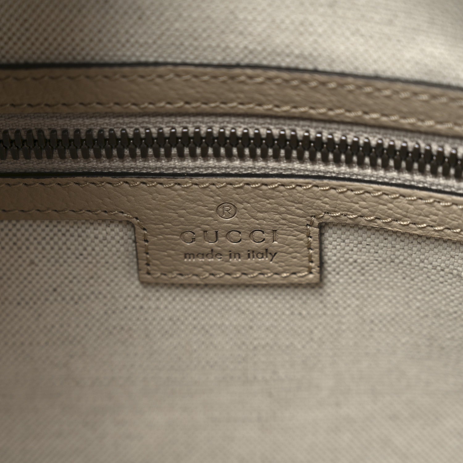 Gucci GG Supreme Monogram Textured Dollar Calfskin Web Medium Savoy Duffle Bag Beige Mystic White Oatmeal 5 of 9