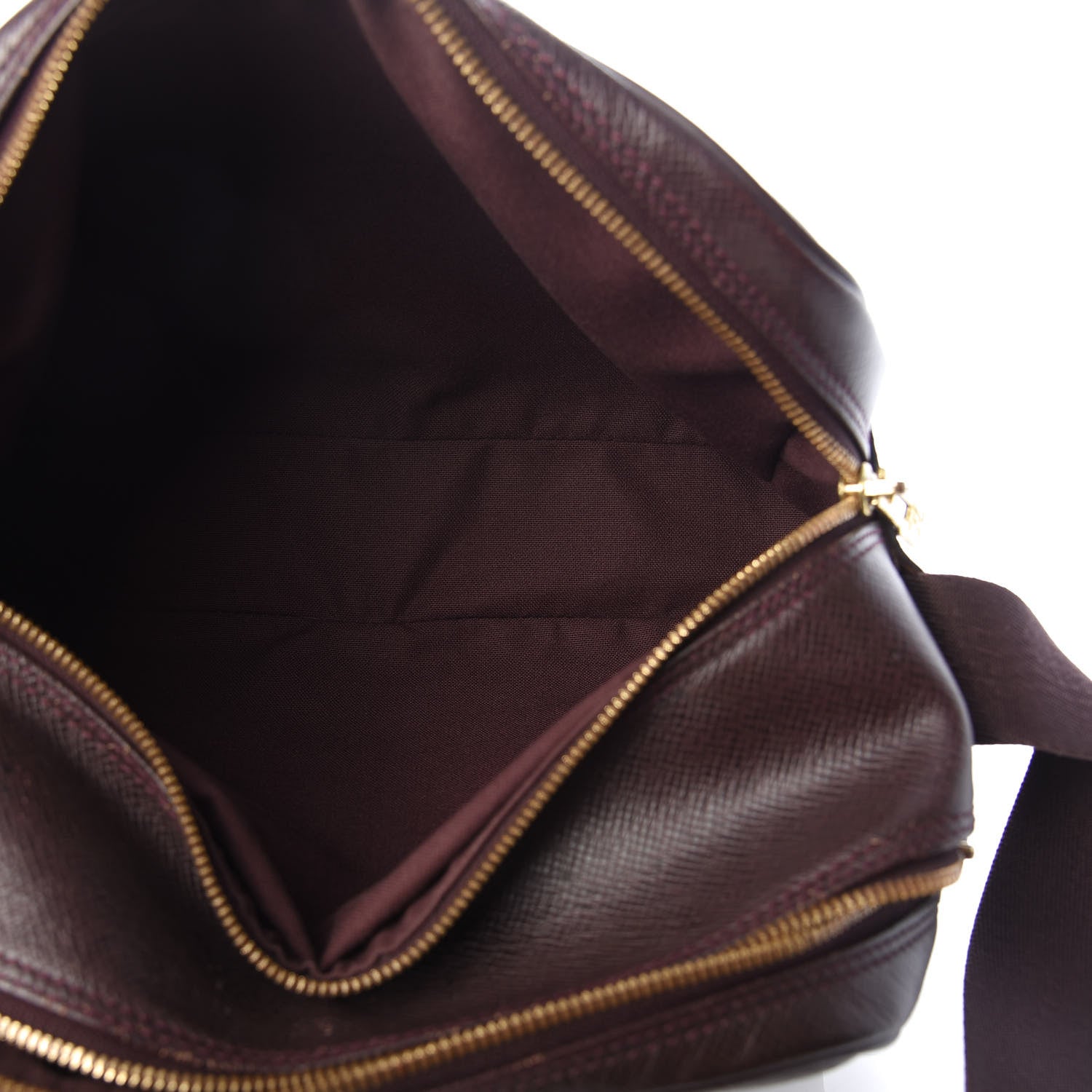Louis Vuitton Taiga Reporter Messenger Grizzli 5 of 10