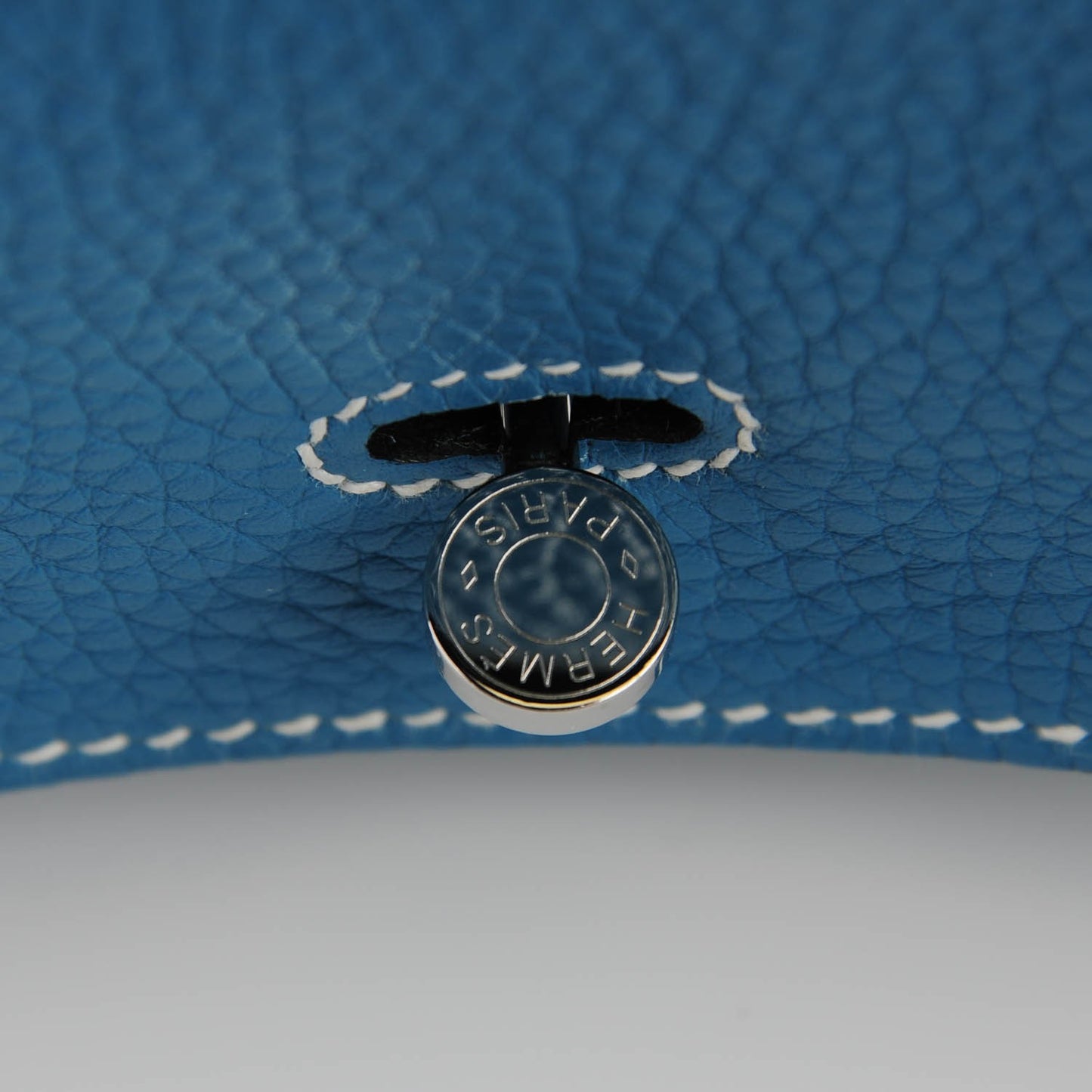 Taurillon Clemence Lindy 30 Blue Jean