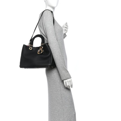 Christian Dior Bullcalf Medium Diorissimo Tote Black Rose Indien 2 of 10