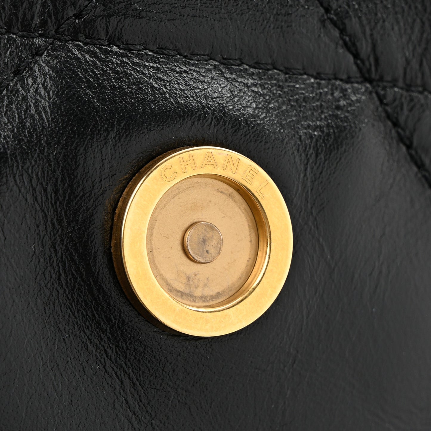 Shiny Calfskin Quilted Small Chanel 22 Black