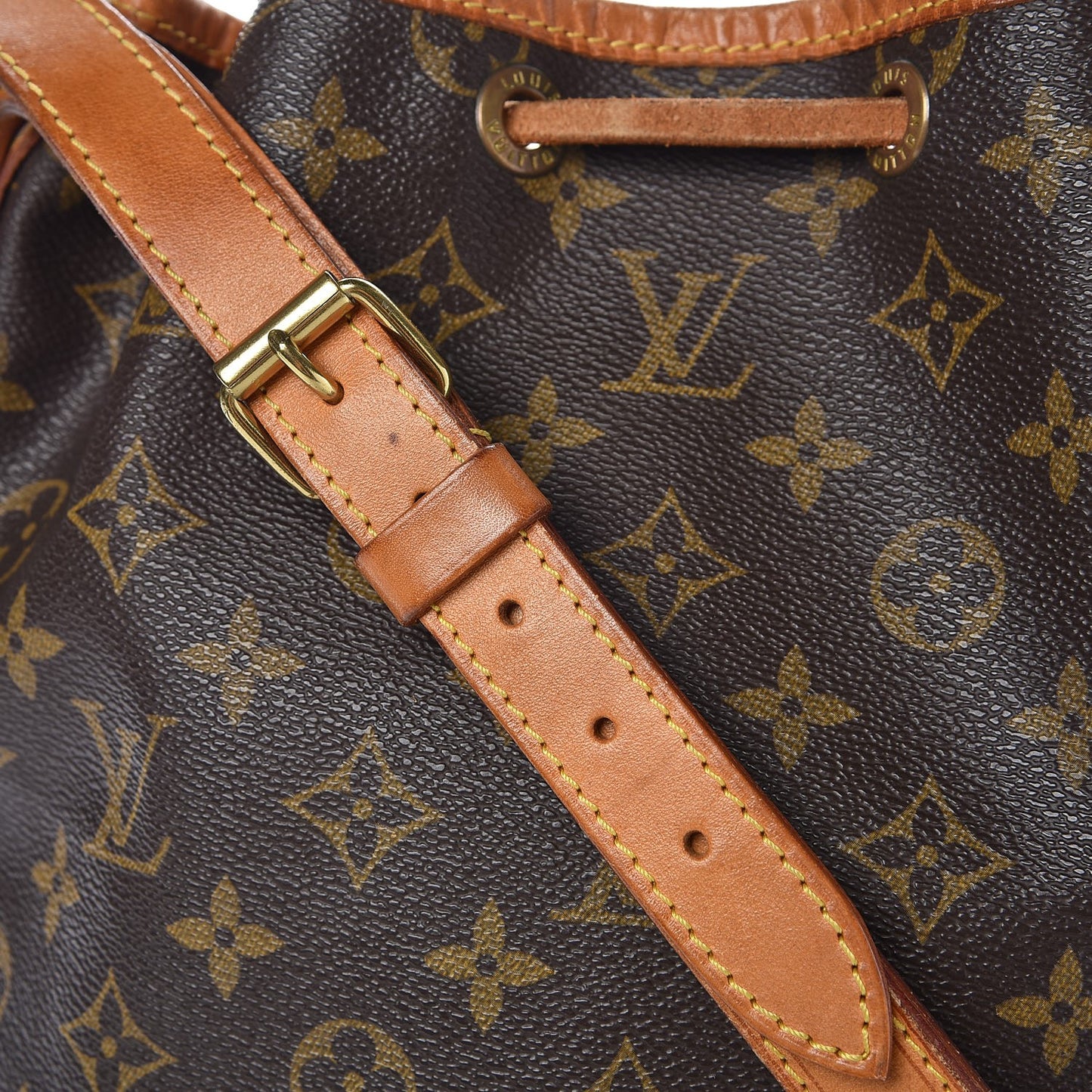 Monogram Noe