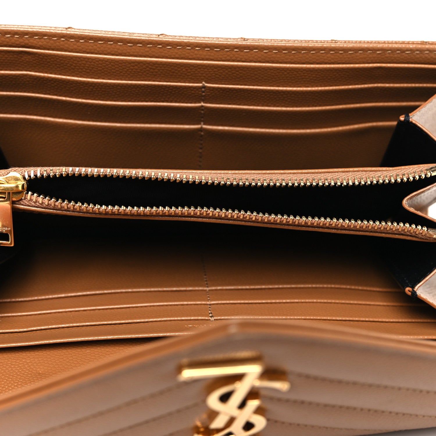 Saint Laurent Grain De Poudre Matelasse Chevron Monogram Flap Wallet Dark Natural 5 of 11