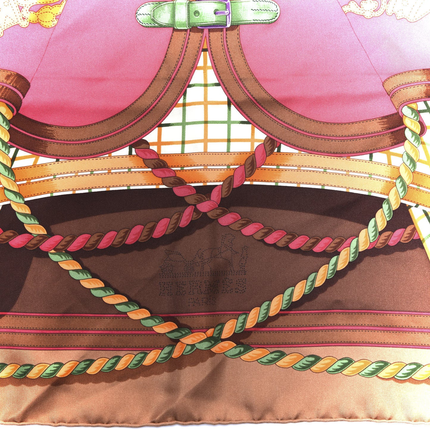 Silk Grande Tenue Scarf 90