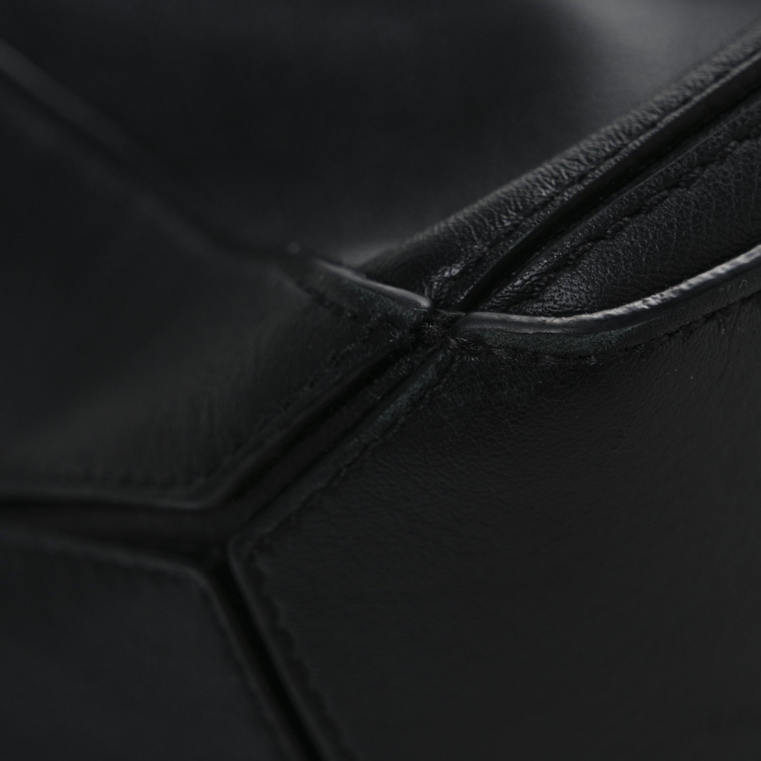 Loewe Calfskin Small Puzzle Bag Black 10 of 10