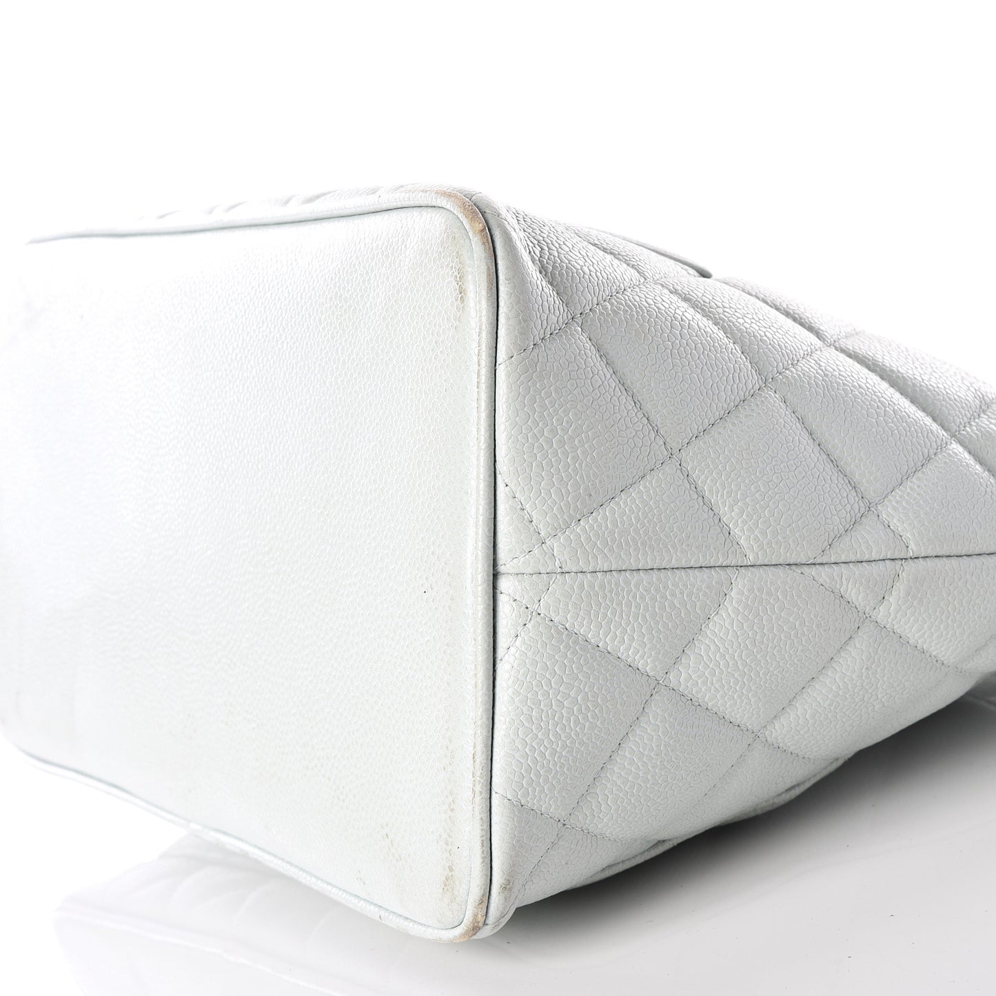 Caviar Quilted Medallion Tote Light Blue
