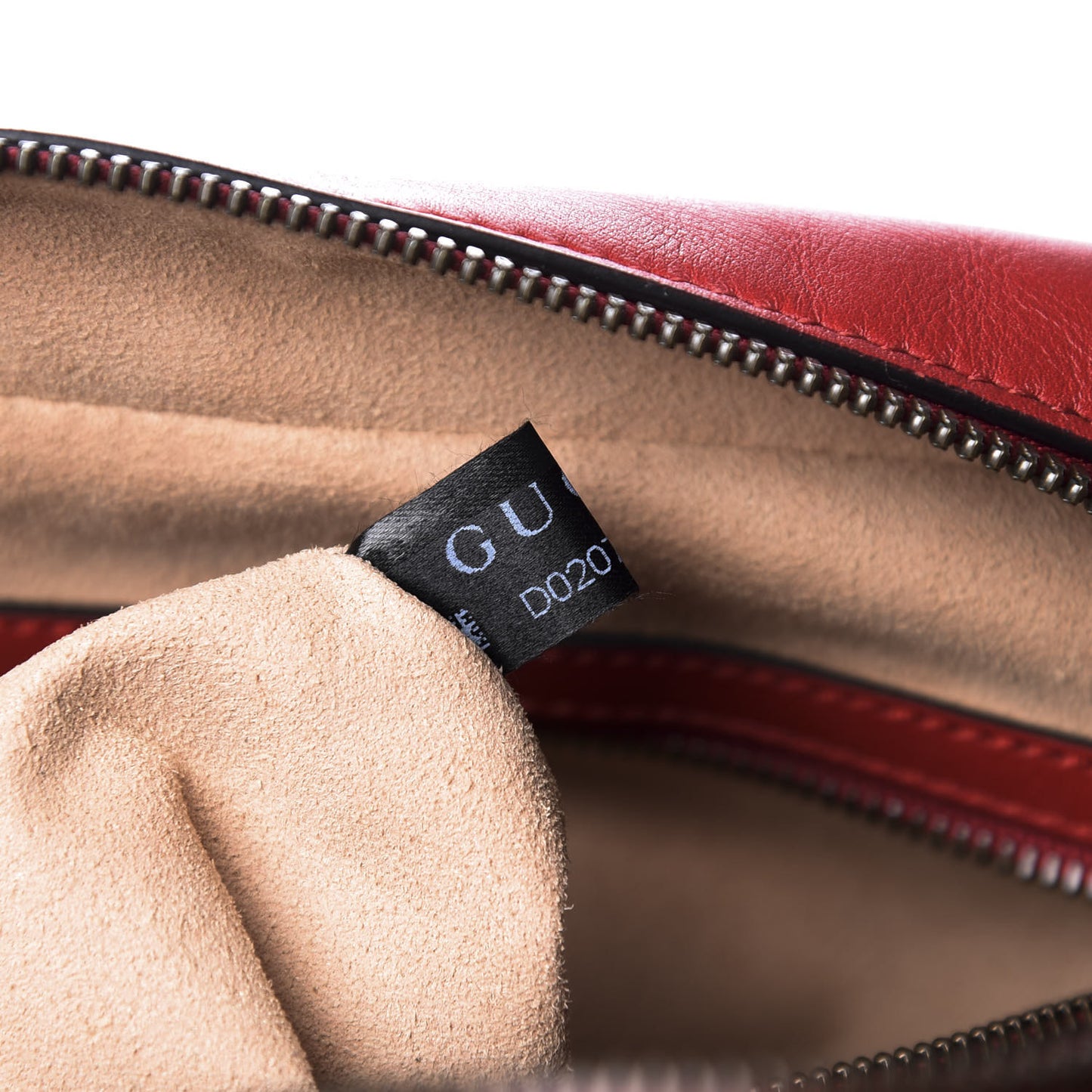 Calfskin Matelasse Medium GG Marmont Chain Shoulder Bag Hibiscus Red