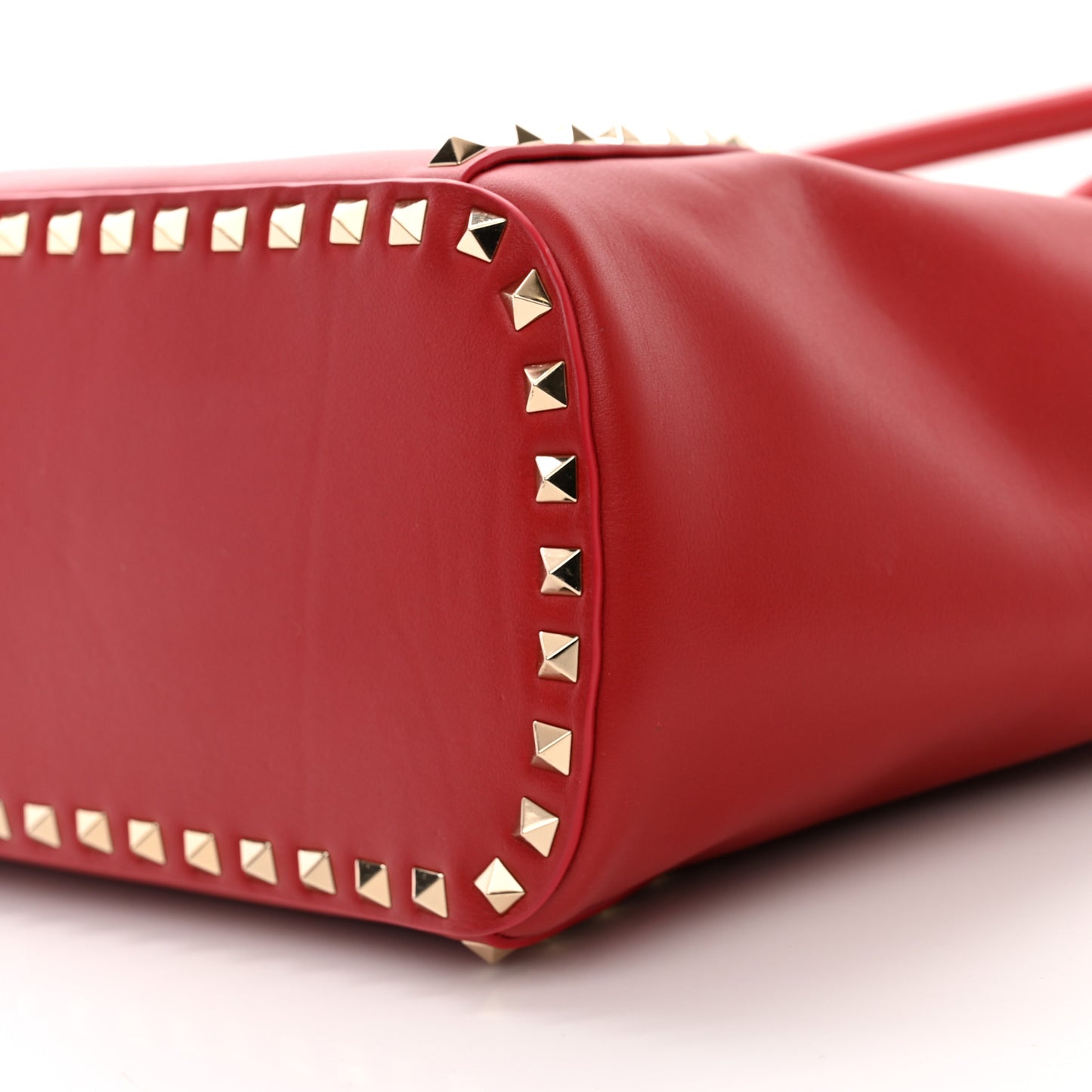 Vitello Rockstud Shoulder Bag Rosso Valentino