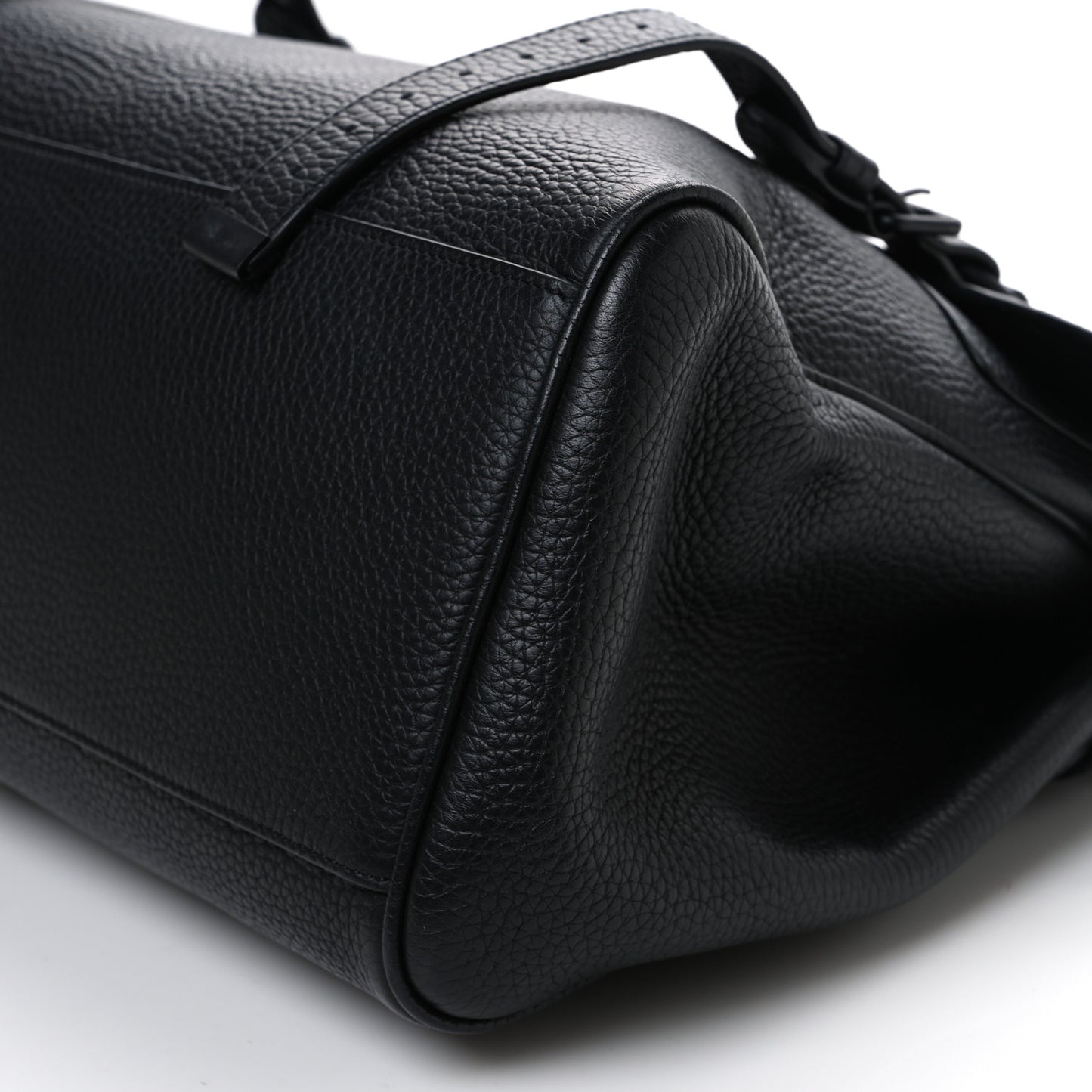 Heavy Grain Oversized Alexa Black
