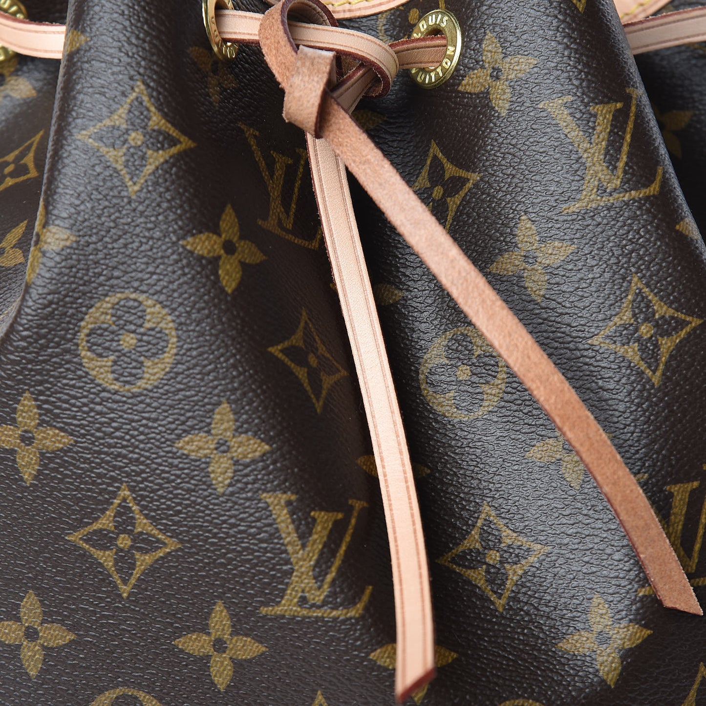 Monogram Noe