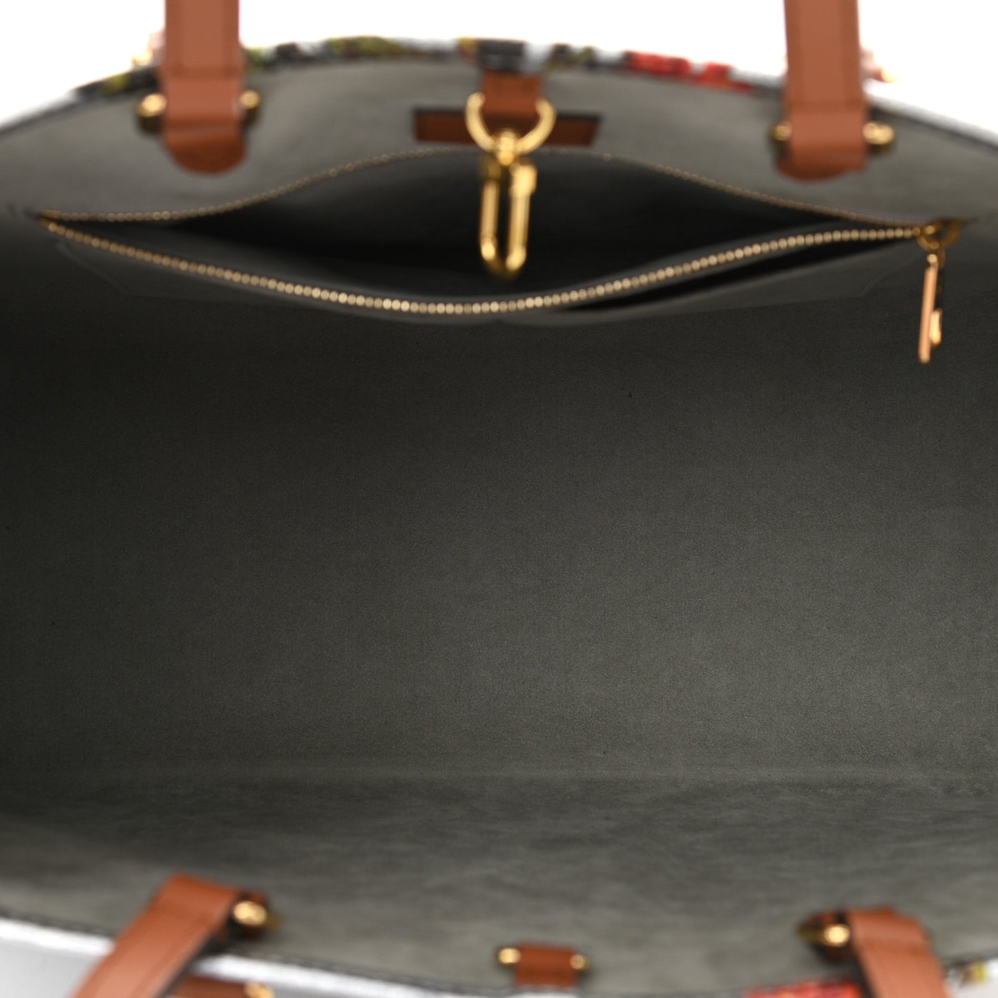Metallic Monogram LV Garden OnTheGo MM Silver