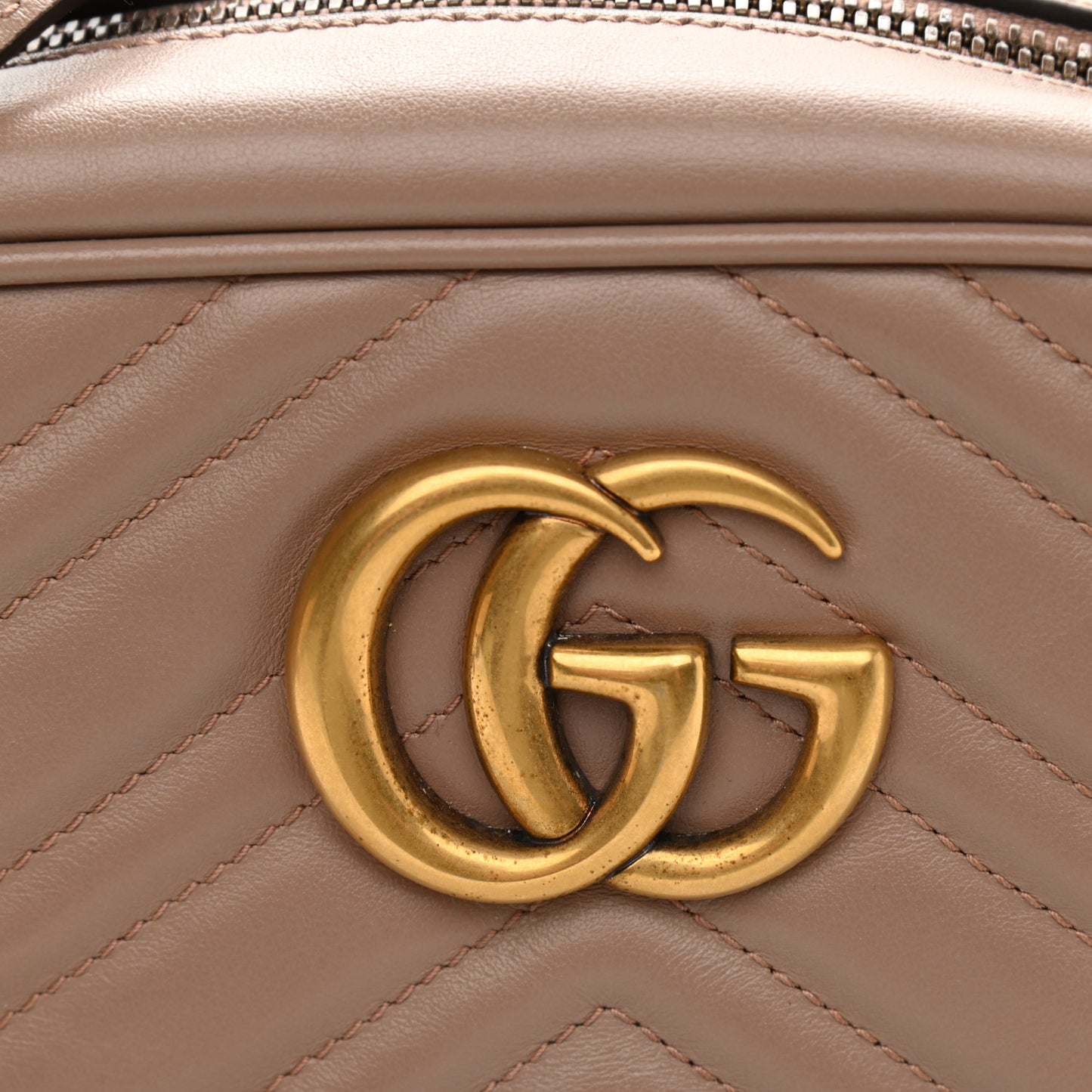Calfskin Matelasse Small GG Marmont Chain Shoulder Bag Porcelain Rose