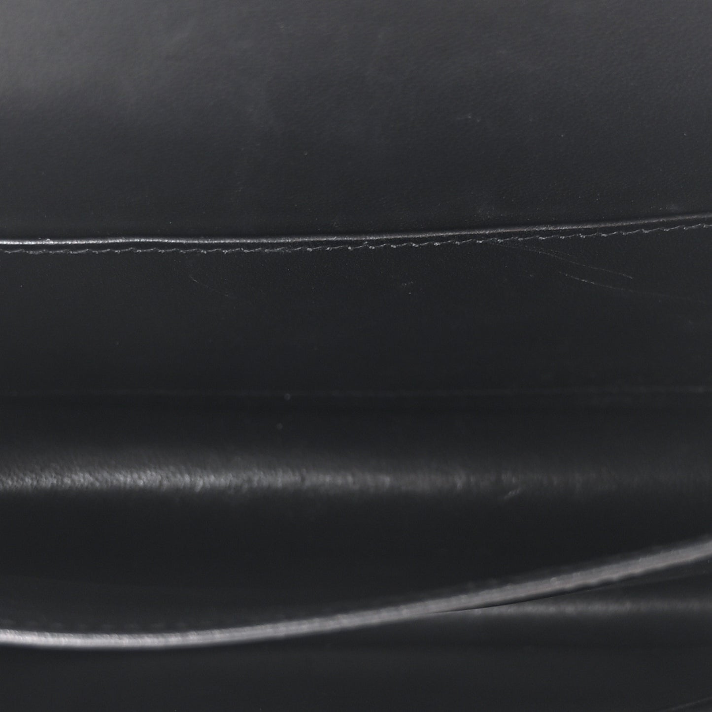 Box Constance 18 Black