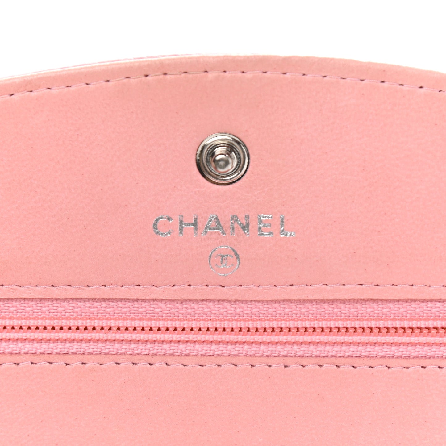 Caviar Timeless CC Wallet On Chain WOC Pink