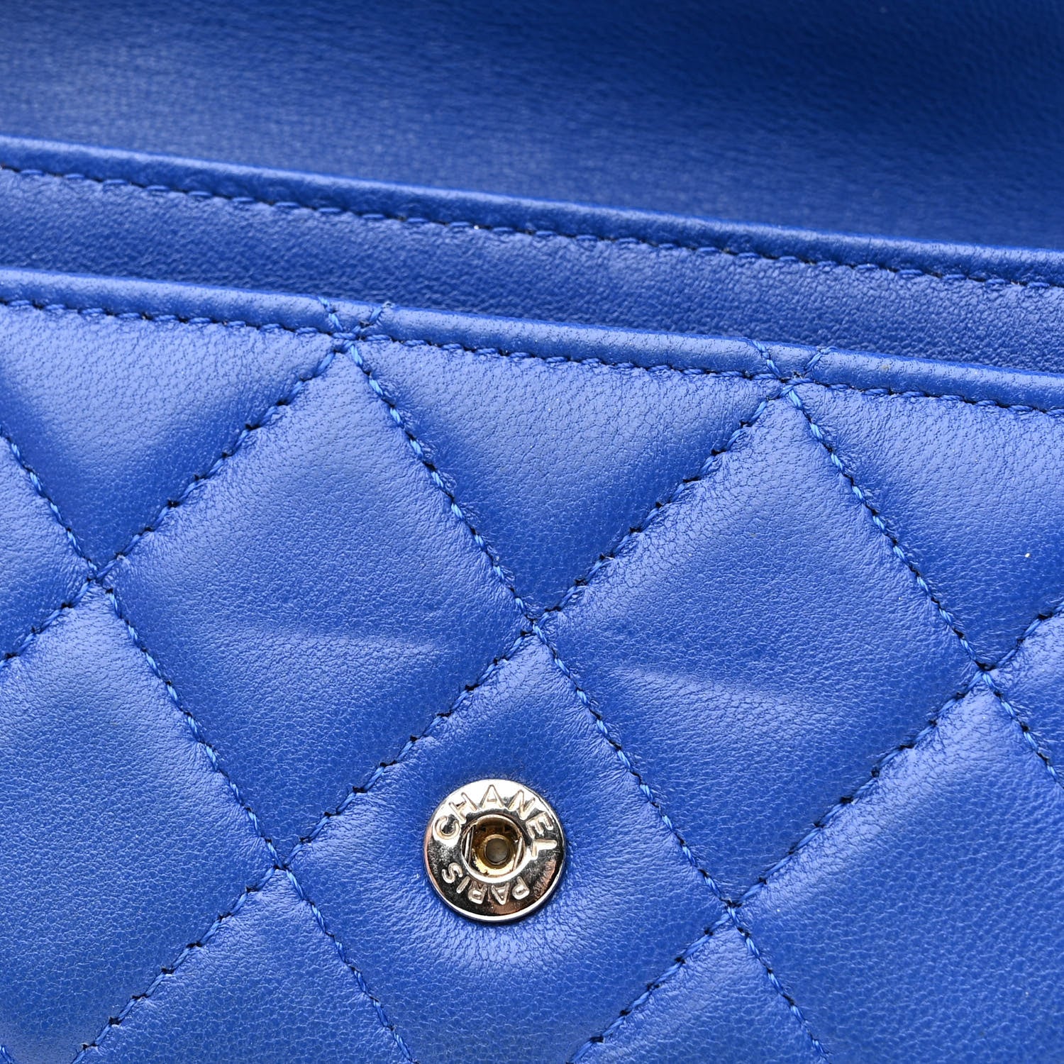 Chanel Lambskin Quilted Flap Card Holder Royal Blue 13 of 14