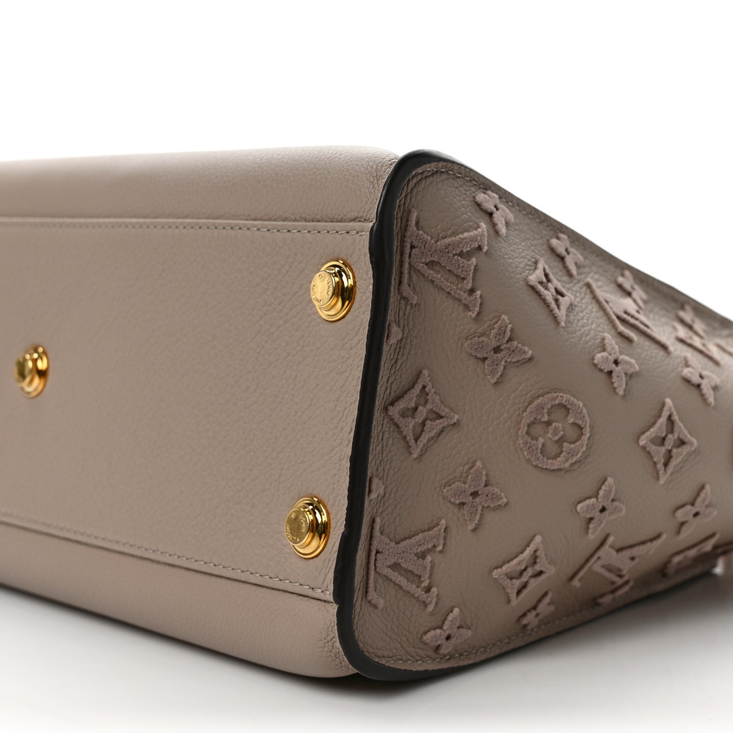 Calfskin Monogram Tufting On My Side Galet