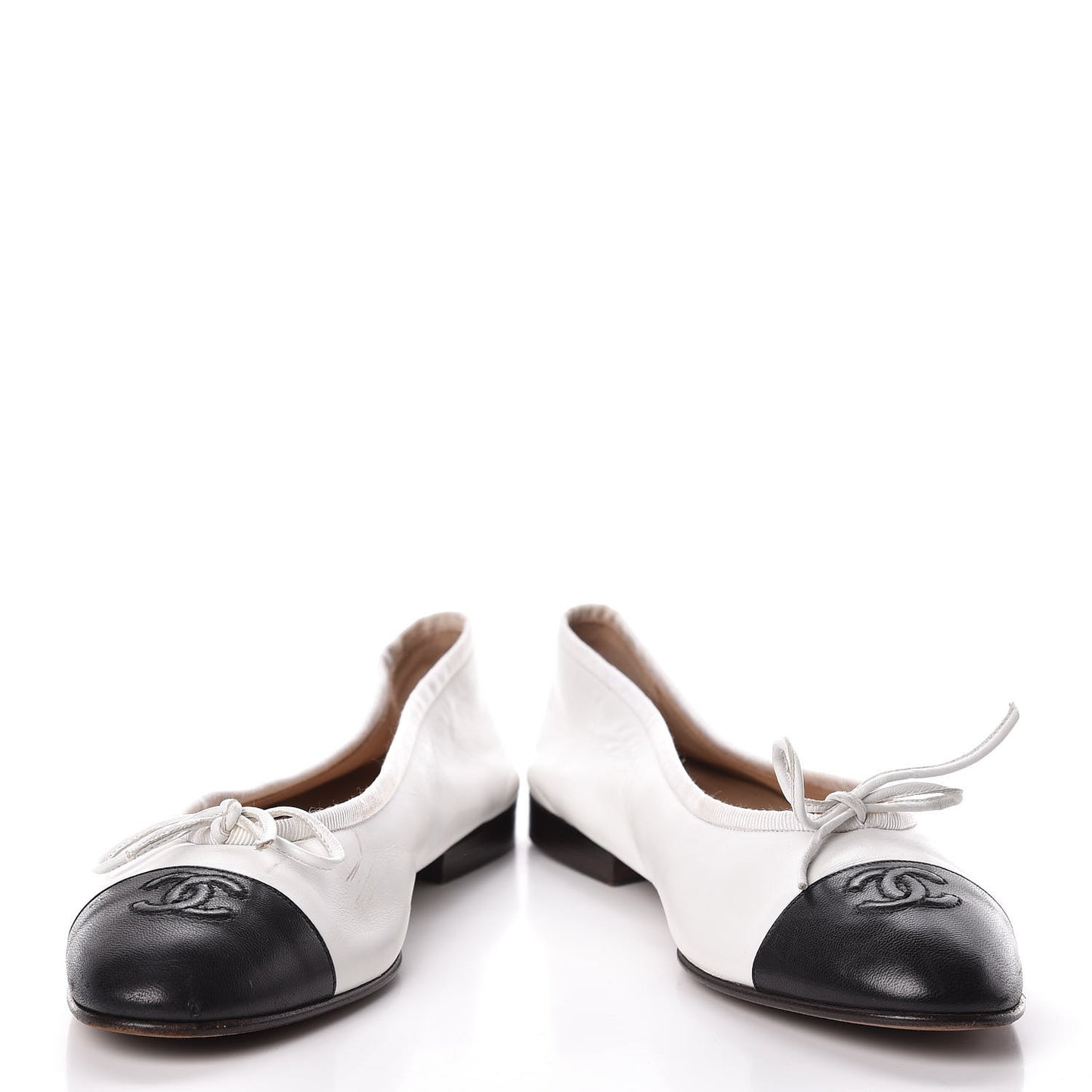 Lambskin Cap Toe Ballerina Flats 38.5 White Black