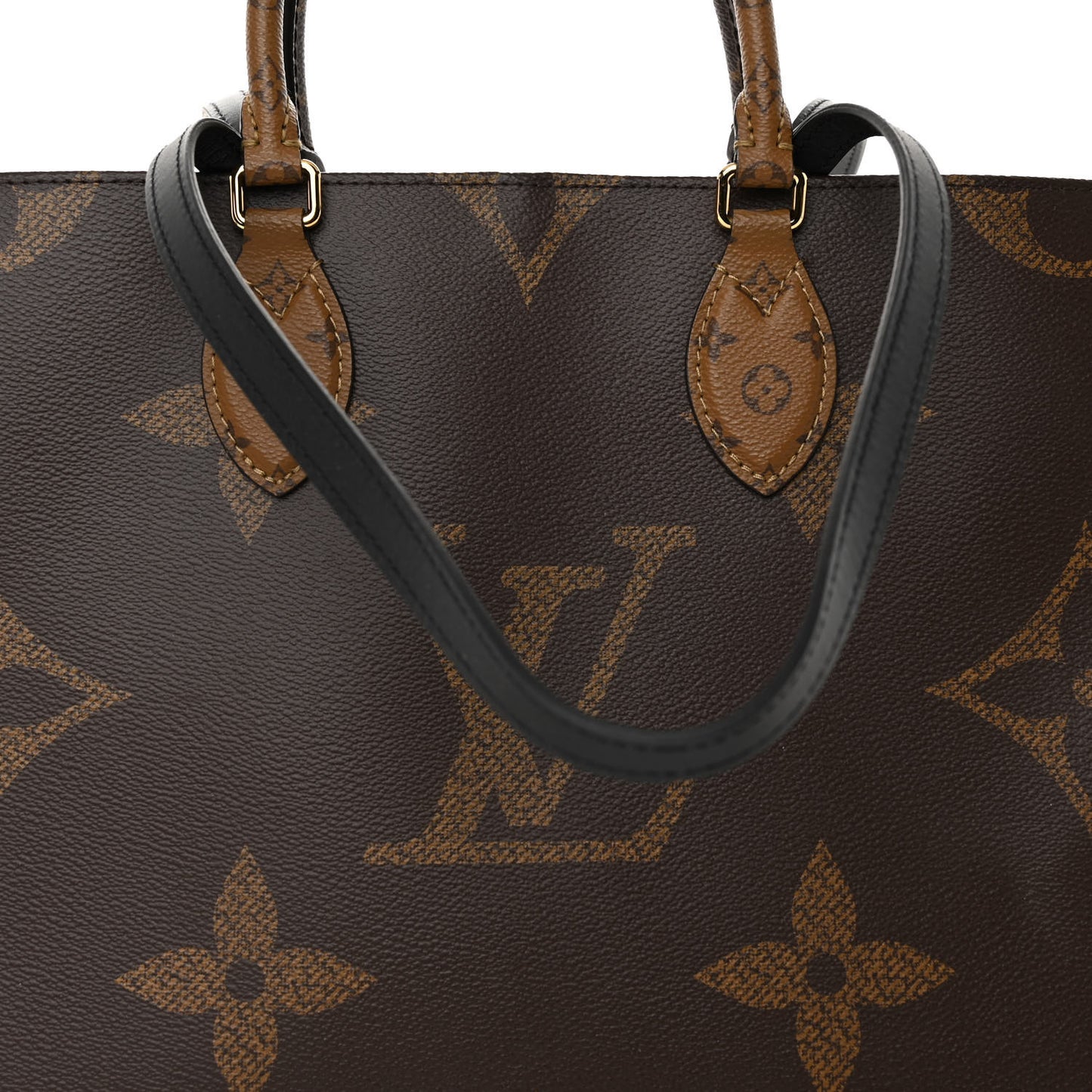 Reverse Monogram Giant Onthego MM