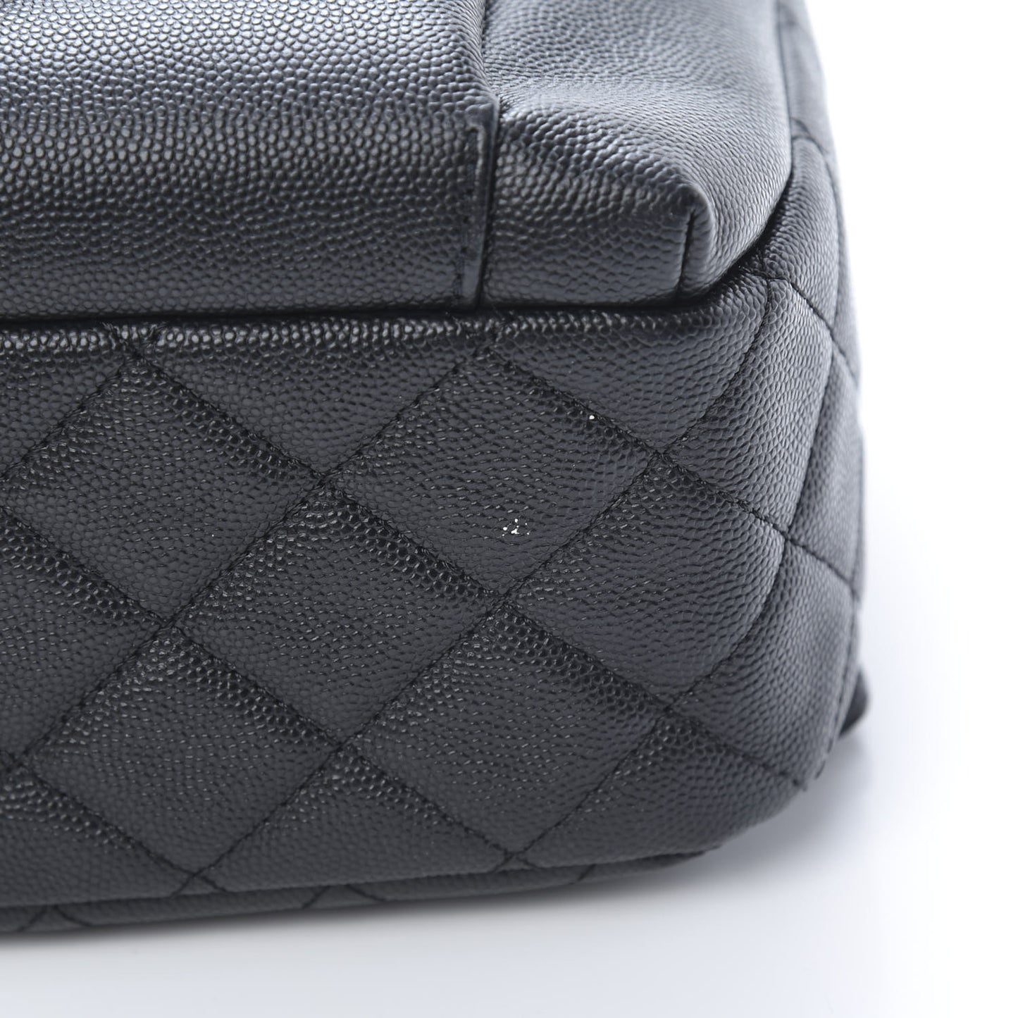 Caviar Quilted Medium Zip Around Backpack Black