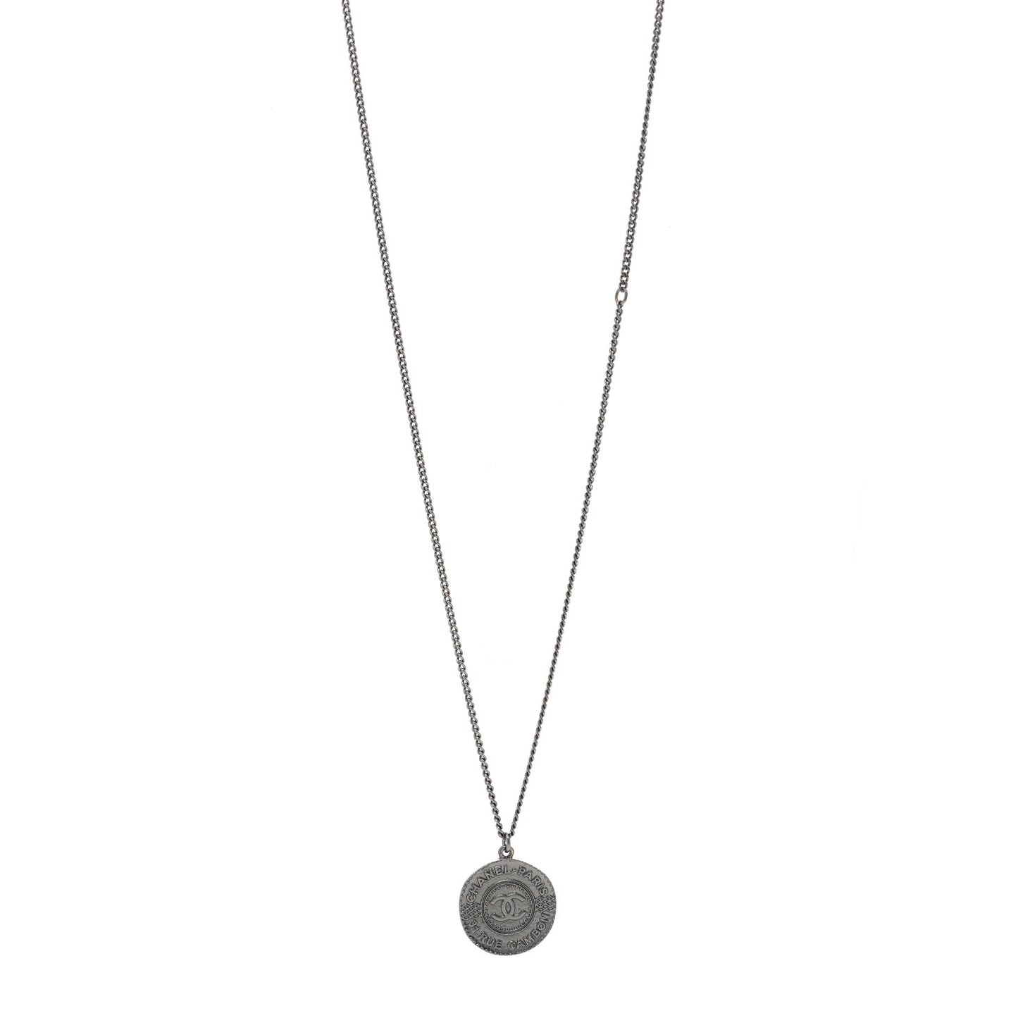 Medallion CC Rue Cambon Chain Necklace Ruthenium