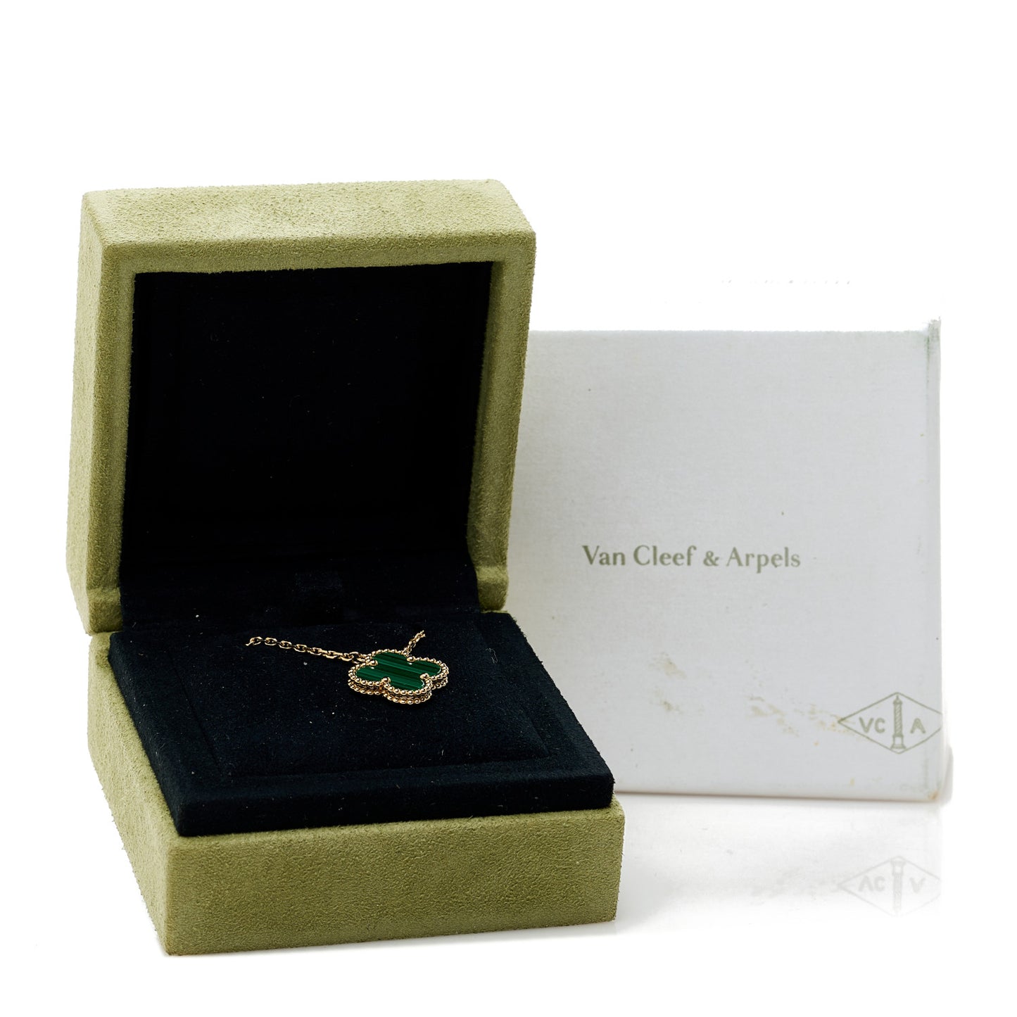 18K Yellow Gold Malachite Vintage Alhambra Pendant Necklace