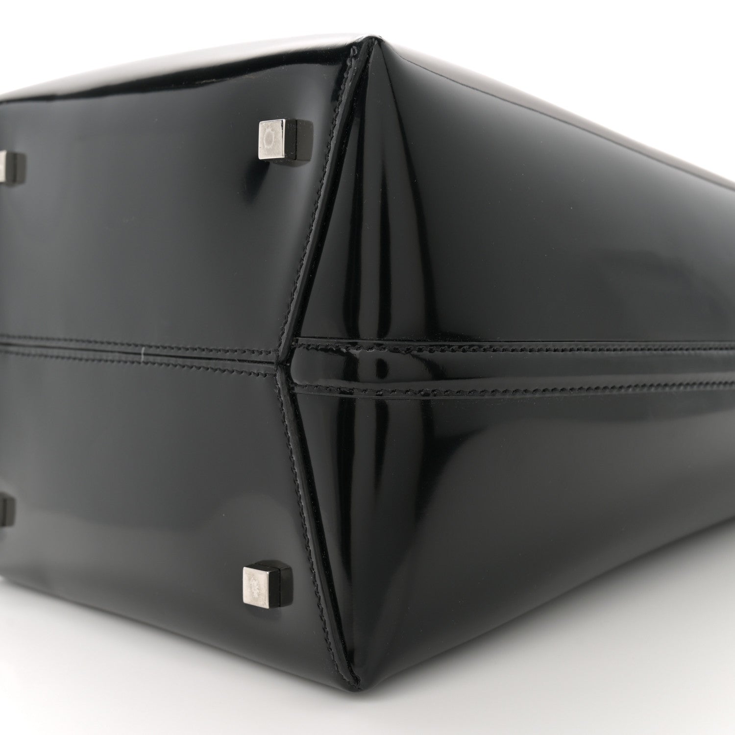 Saint Laurent Patent Calfskin Le 37 Bucket Bag Black 11 of 14