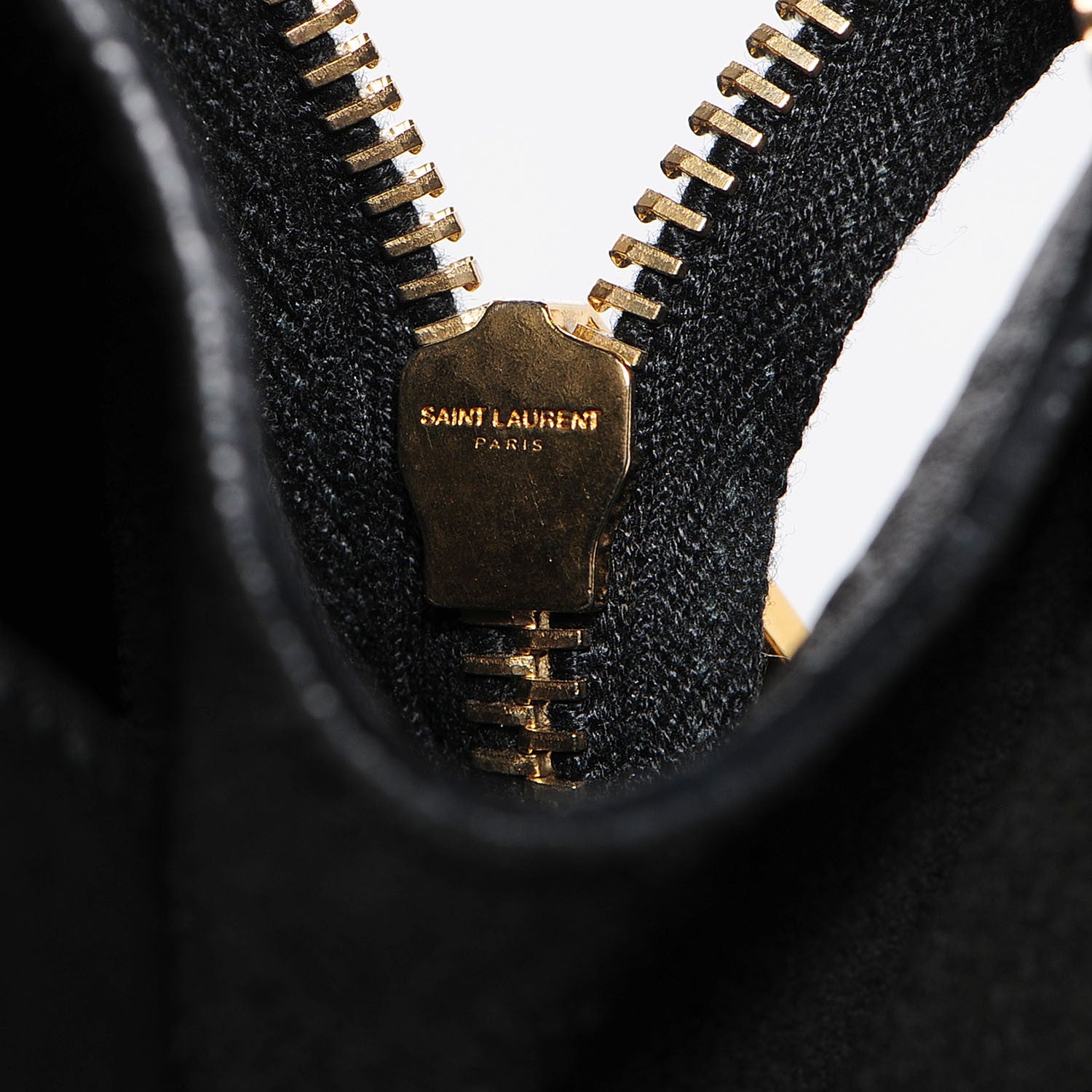 Saint Laurent Calfskin Medium Classic Y Cabas Black 8 of 9