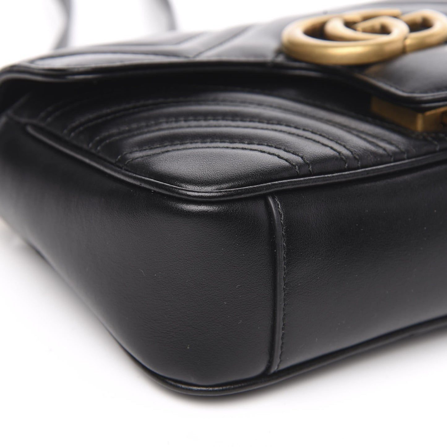 Calfskin Matelasse Mini GG Marmont Shoulder Bag Black