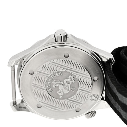 Omega Stainless Steel Fabric 41mm Seamaster Professional 300M Diver Quartz Watch Black 2264.50 4 of 4