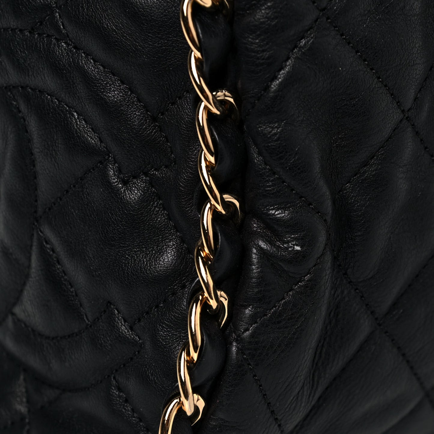 Calfskin Quilted Large Chain Me Hobo Black