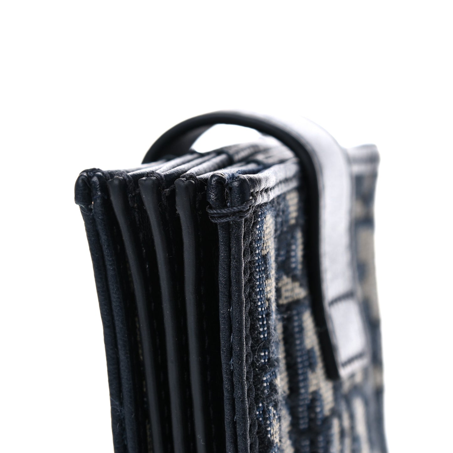 Oblique 30 Montaigne Gusseted 5 Card Holder Blue
