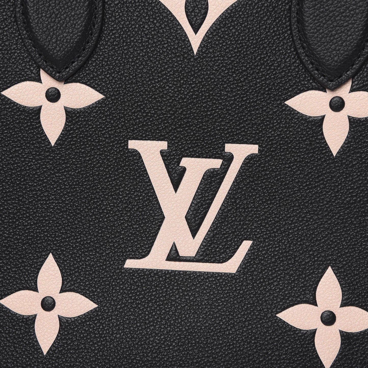 Empreinte Monogram Giant Onthego MM Black Beige