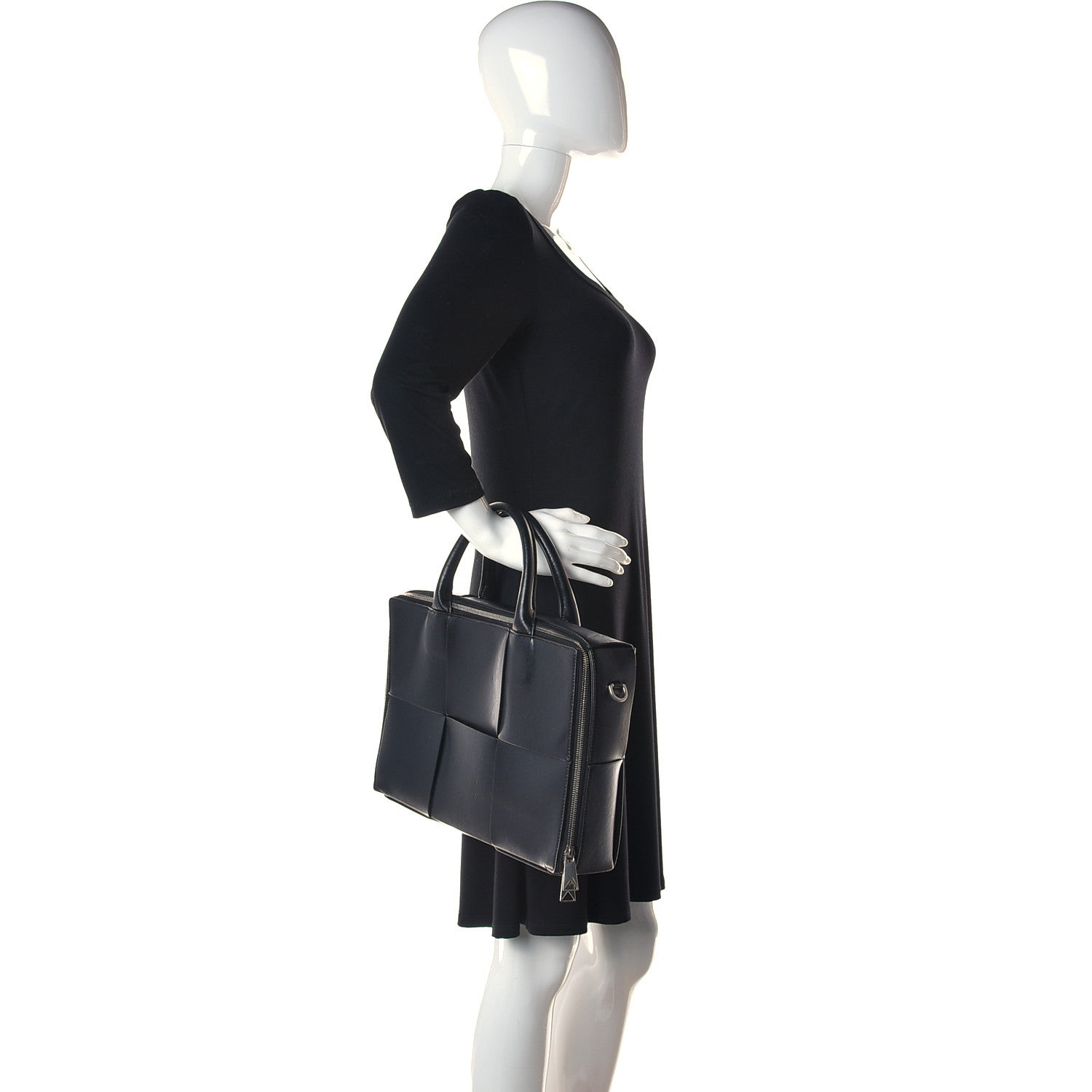 Bottega Veneta Calfskin Maxi Intrecciato Arco Briefcase Black 3 of 11